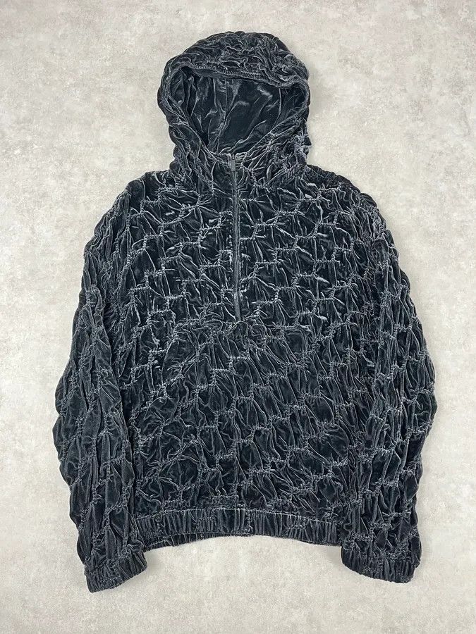 Emporio Armani 2010s Emporio Armani Black Wool Relief Hooded Jacket Size US M / EU 48-50 / 2 - 1 Thumbnail