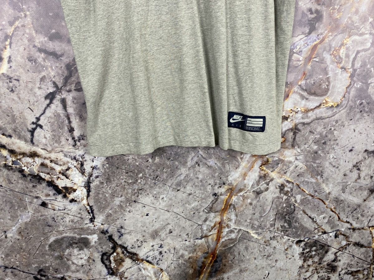 Nike × Vintage Men’s Nike AIR T-Shirt Vintage Streetwear Size L Size US L / EU 52-54 / 3 - 3 Thumbnail