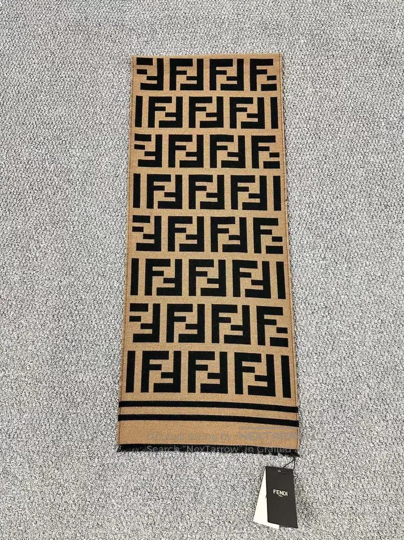 Fendi Fendi Classic Brown Monogrammed Monogram Logo Scarf Size ONE SIZE - 2 Thumbnail
