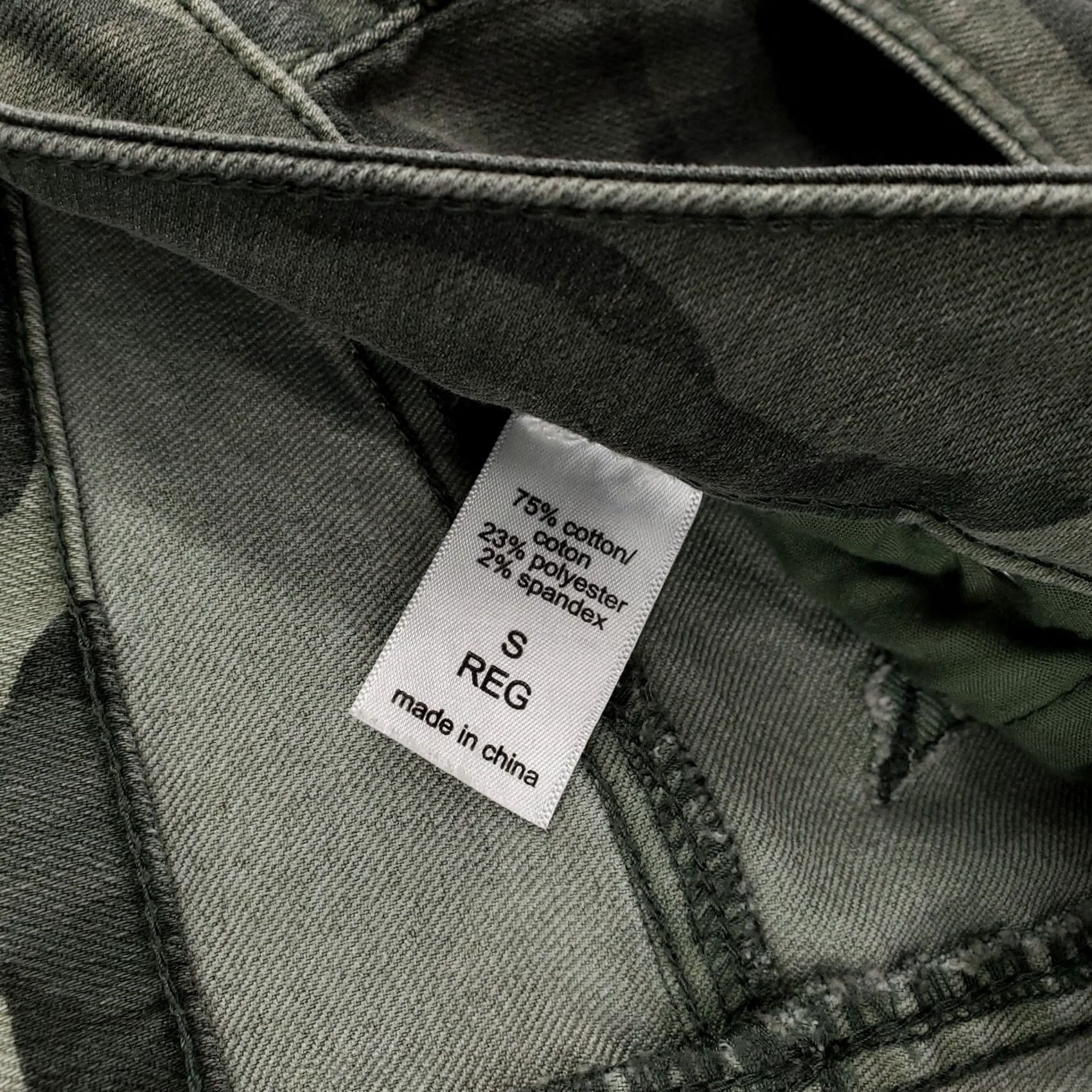 Vintage Maurices Jeans Womens S Small Mid-Rise Skinny Camouflage Green Denim Stretch Pockets 5-Pocket Regular Fit Jeans Mens? Size 28" / US 6 / IT 42 - 4 Thumbnail