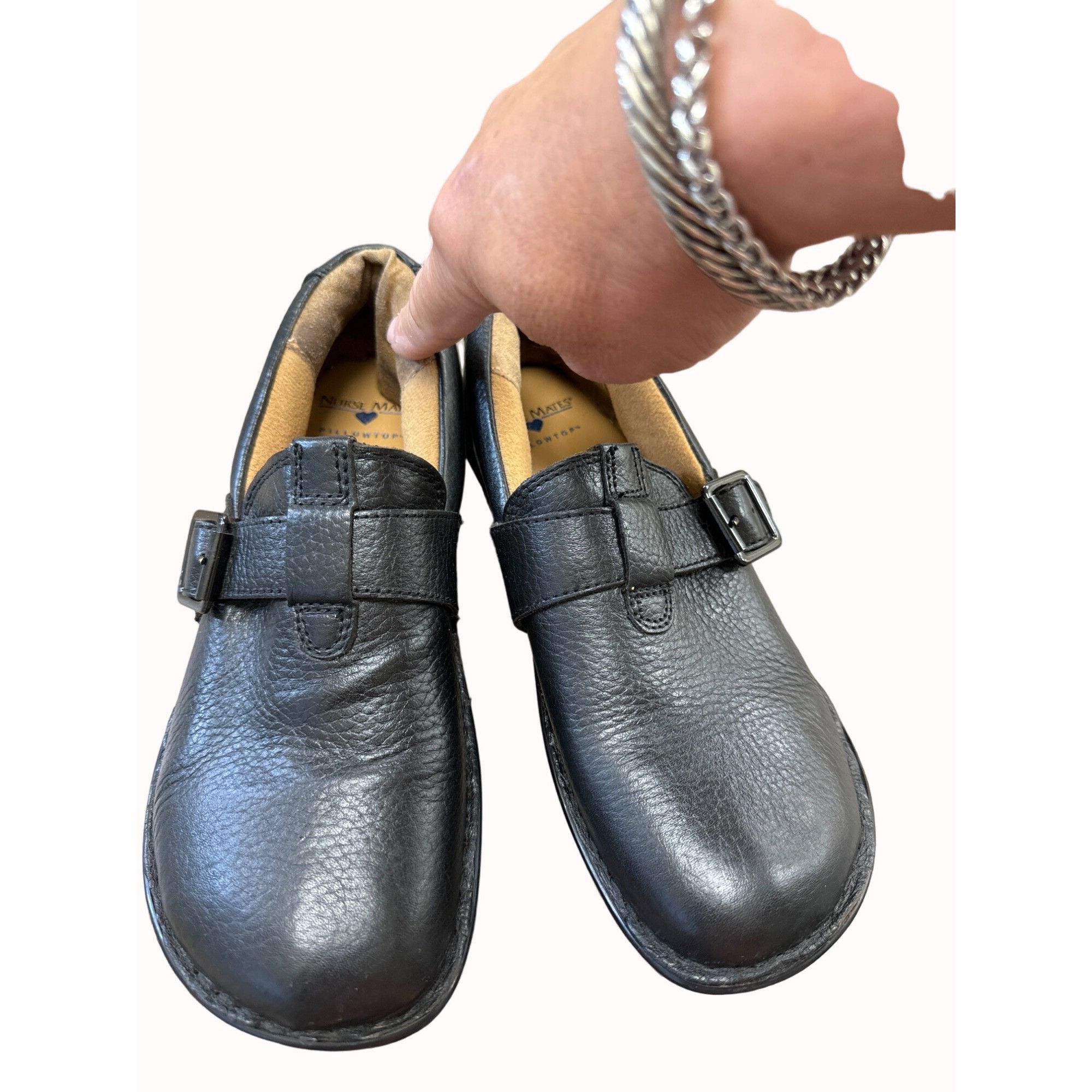 Designer NurseMates pillow top women’s leather clog shoes 7M SKU 6274 Size US 7 / IT 37 - 6 Thumbnail
