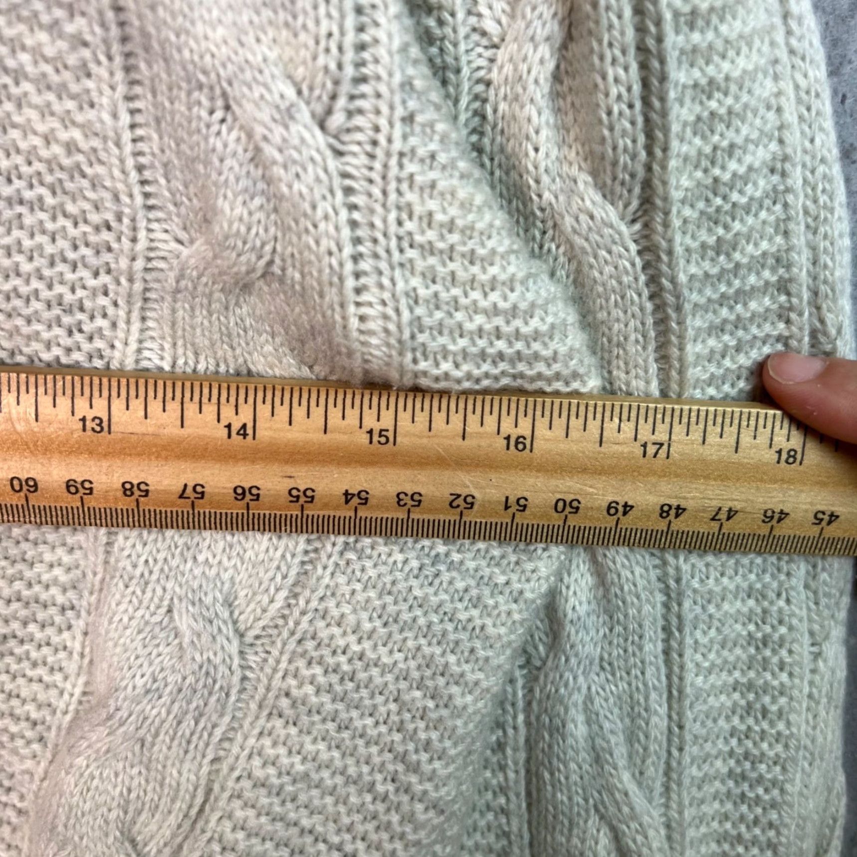 Club Monaco VINTAGE Club Monaco Sweater Womens Medium Beige Cable Knit Crew Neck Long Sleeve Wool Blend Size M / US 6-8 / IT 42-44 - 5 Thumbnail