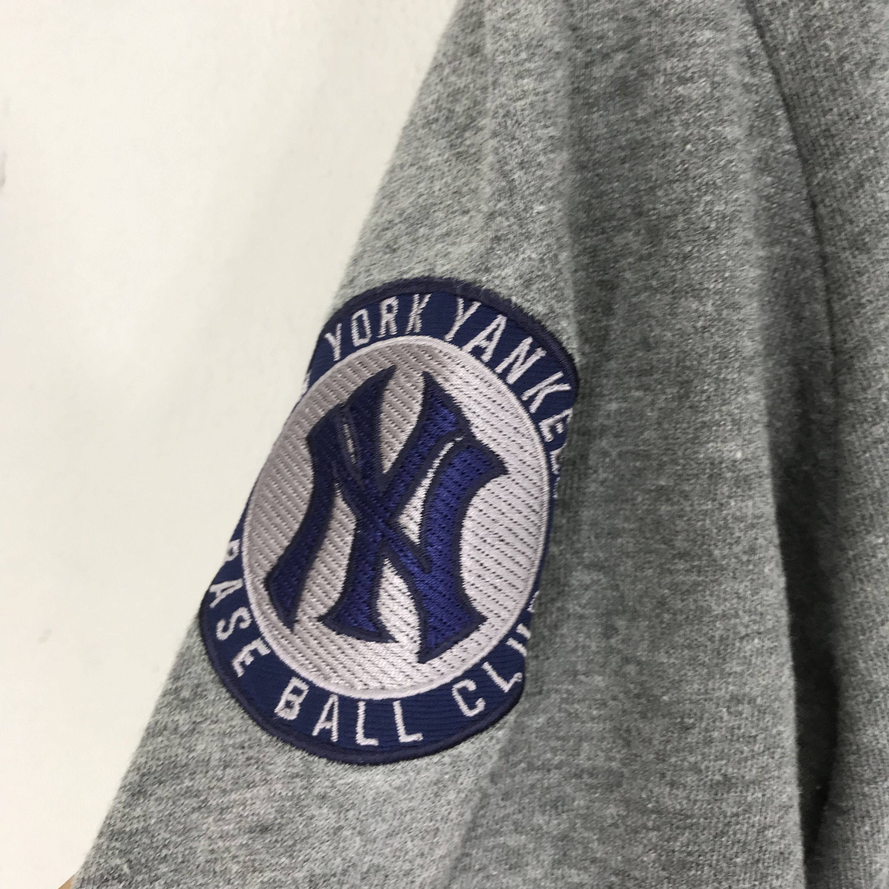 New Era Vintage New York Yankees Gray Sweater - 345 Size US M / EU 48-50 / 2 - 9 Thumbnail