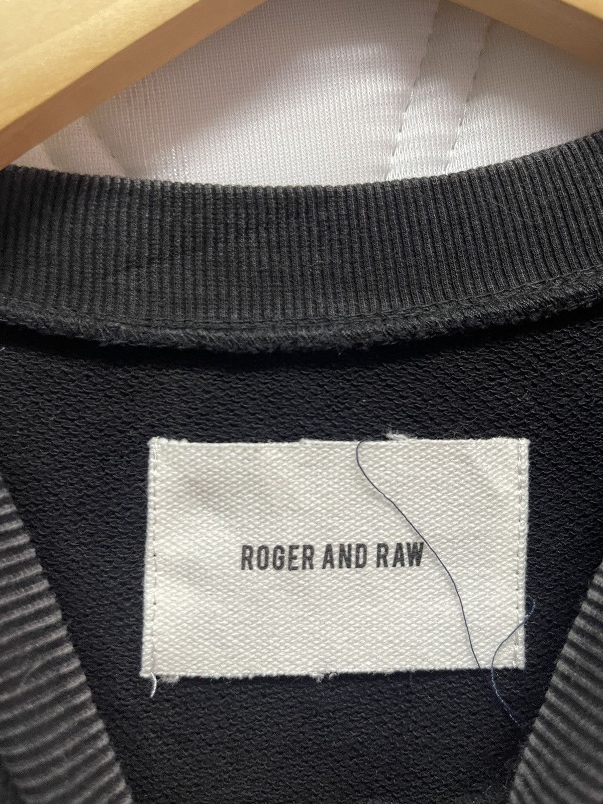 Japanese Brand STREETWEAR ROGER & RAW DECONSTRUCTED SWEATER Size US L / EU 52-54 / 3 - 4 Thumbnail