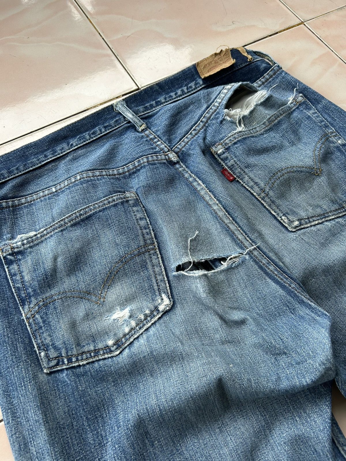 Levi's Vintage 60’s Levi’s 501 Big E #16 Selvedge Jean Size US 34 / EU 50 - 6 Thumbnail