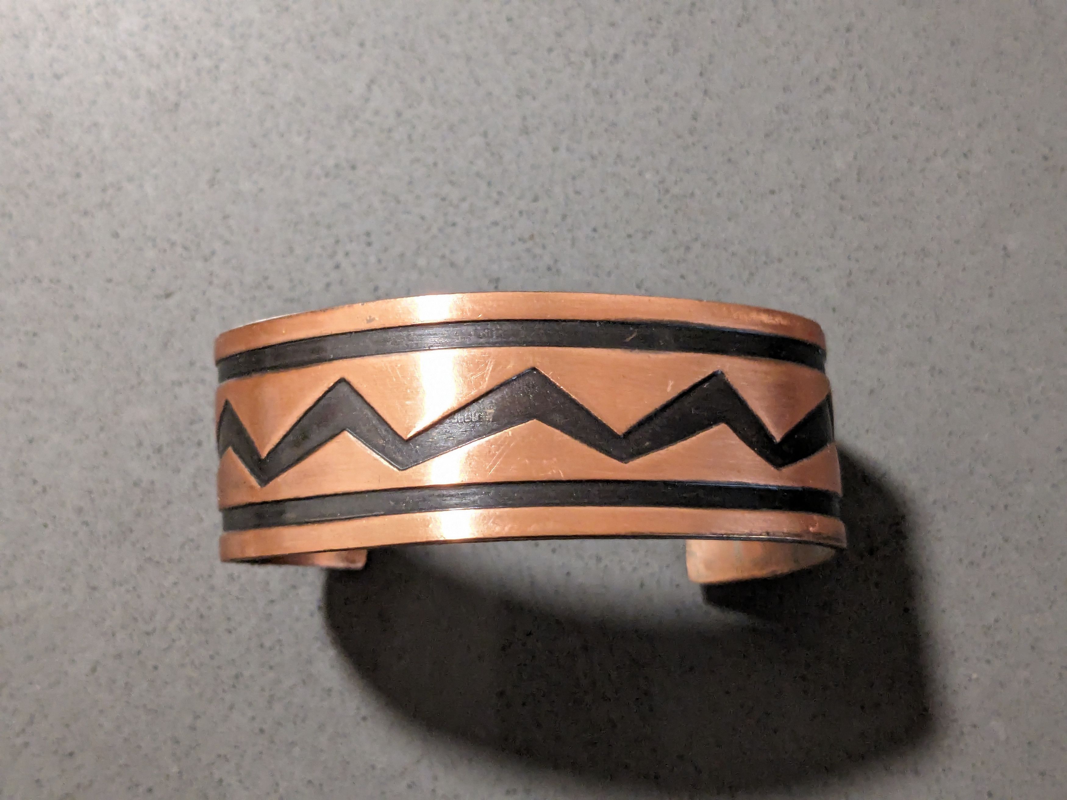 Jewelry × Vintage Vintage Copper Bracelet Cuff Zigzag Native Tribal Americana Size ONE SIZE - 9 Thumbnail