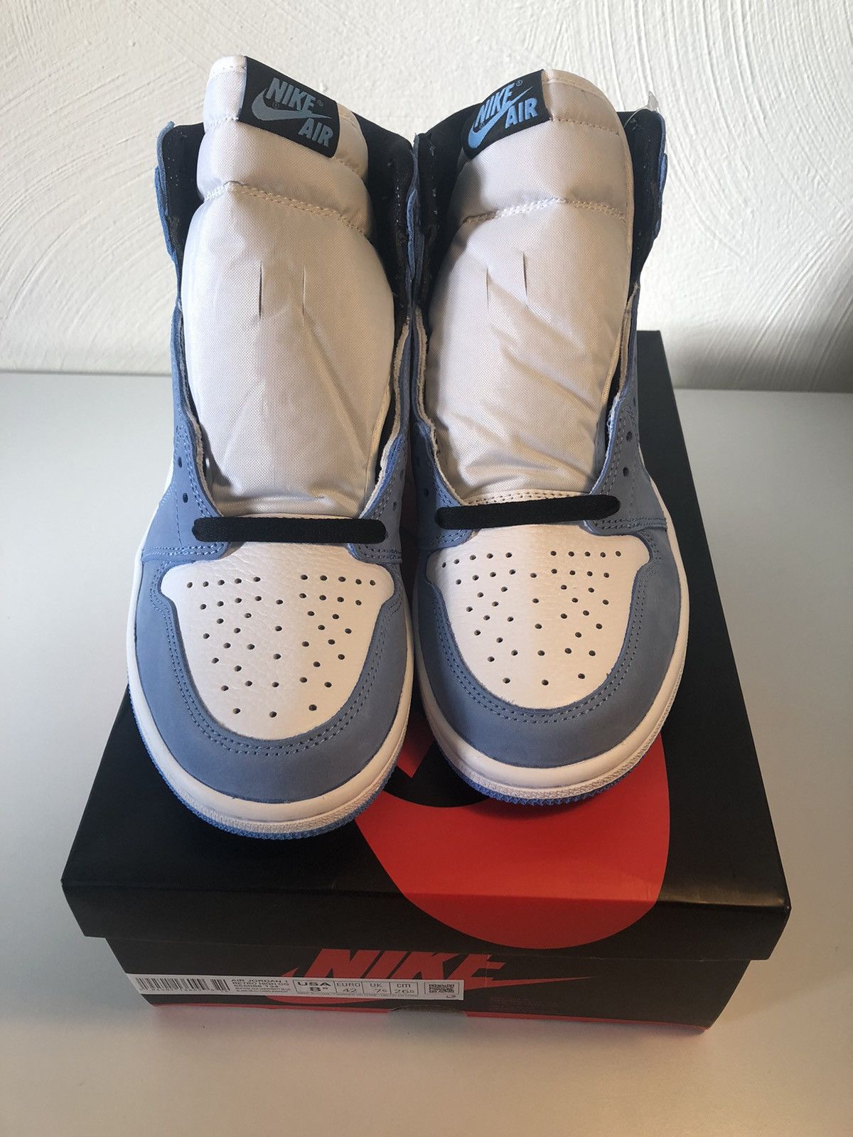 Jordan Brand × Nike Jordan 1 Retro High OG University Blue Size US 8.5 / EU 41-42 - 2 Thumbnail
