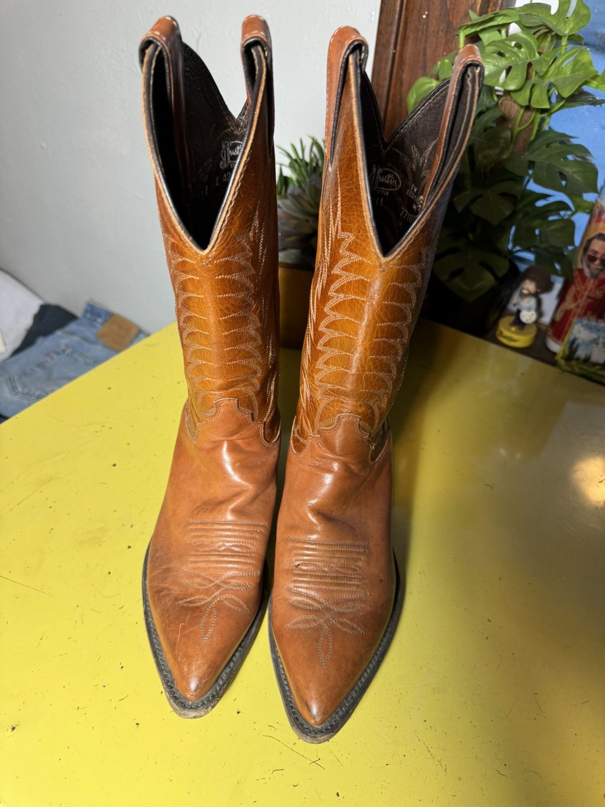 Justin Boots × Vintage Vintage Justin Cowboy Boots Sz 7 B Size US 7 / EU 40 - 4 Thumbnail