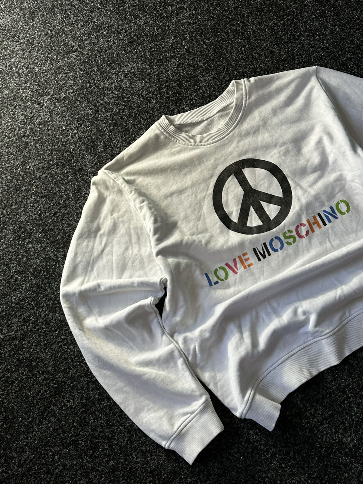 Moschino × Vintage 🚨Vintage Moschino BIG LOGO WHITE Luxury Sweatshirt BY SINV Size US M / EU 48-50 / 2 - 2 Thumbnail