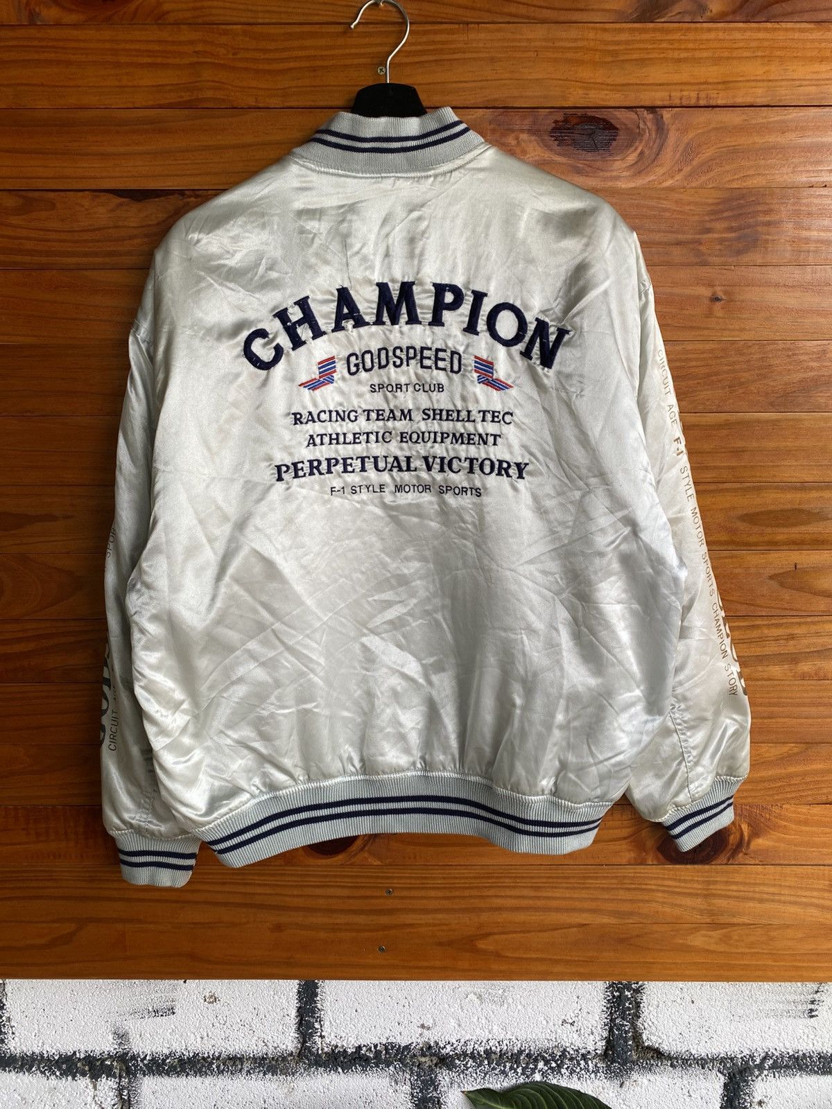 Godspeed Vintage British Club “Godspeed Champion” Satin Bomber Jacket Size US L / EU 52-54 / 3 - 9 Thumbnail