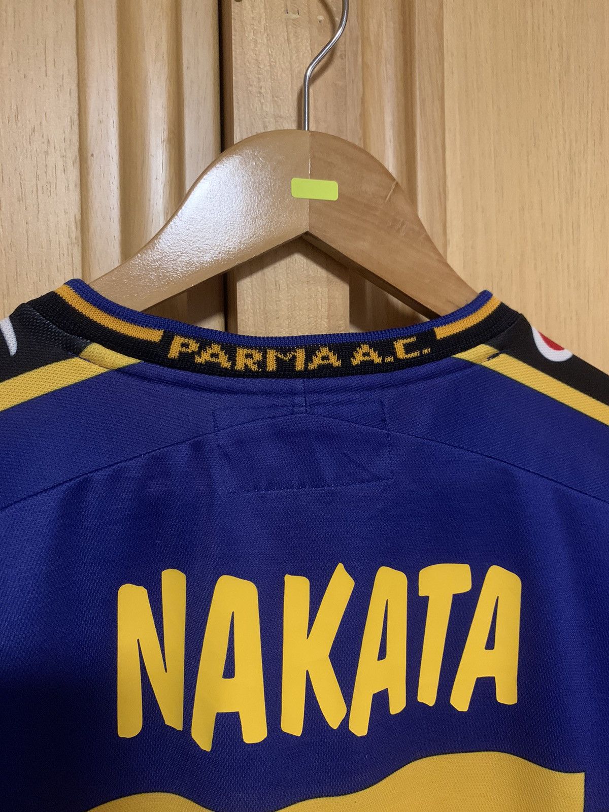 Champion × Vintage Vintage ParmaAC 2001/2002 Homekit Nakata Joy Parmalat Size US XL / EU 56 / 4 - 10 Thumbnail