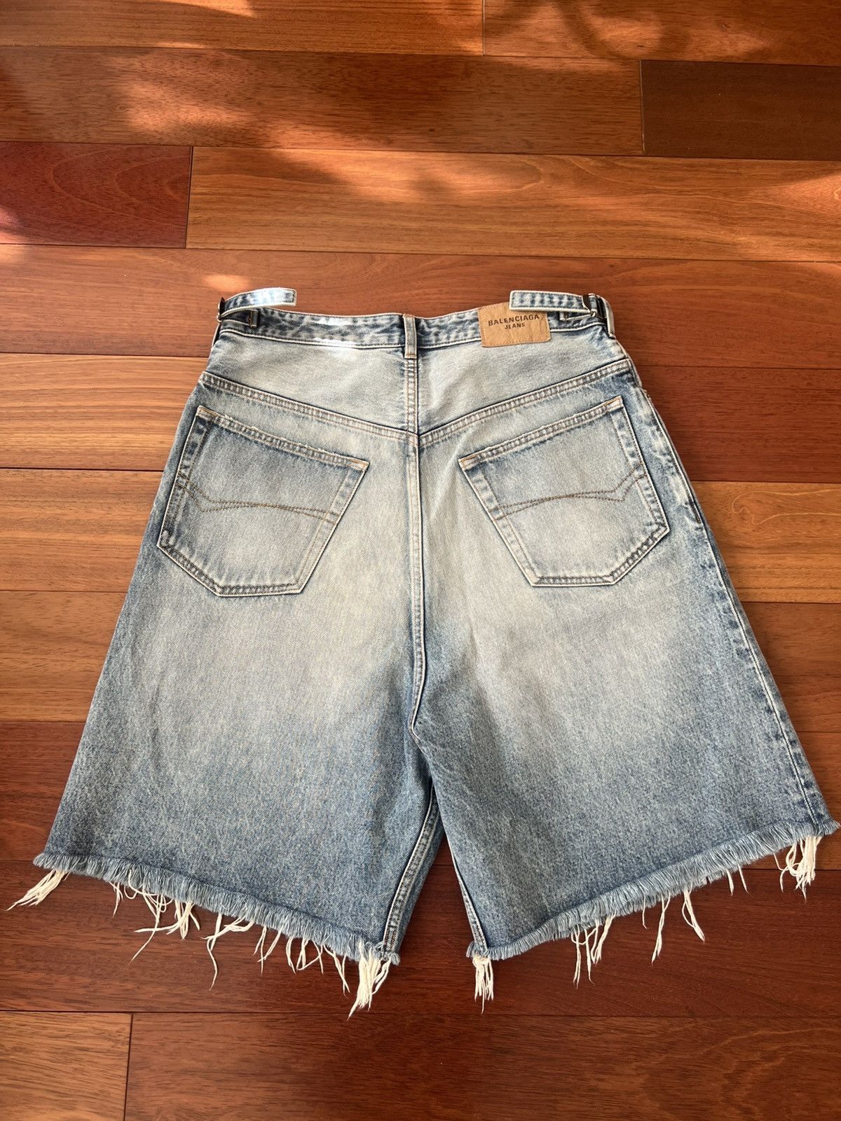 Balenciaga Balenciaga Skater Denim Shorts Size US 32 / EU 48 - 2 Thumbnail