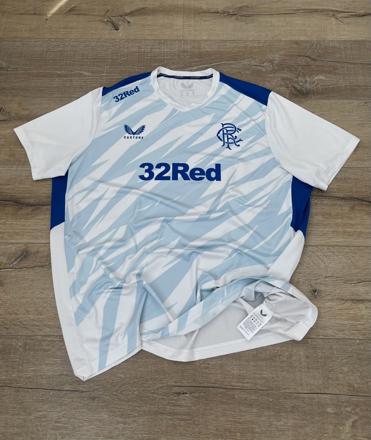 Castore RANGERS CASTORE 2022/2023 TRAINING FOOTBALL JERSEY Size US XXL / EU 58 / 5 - 9 Thumbnail