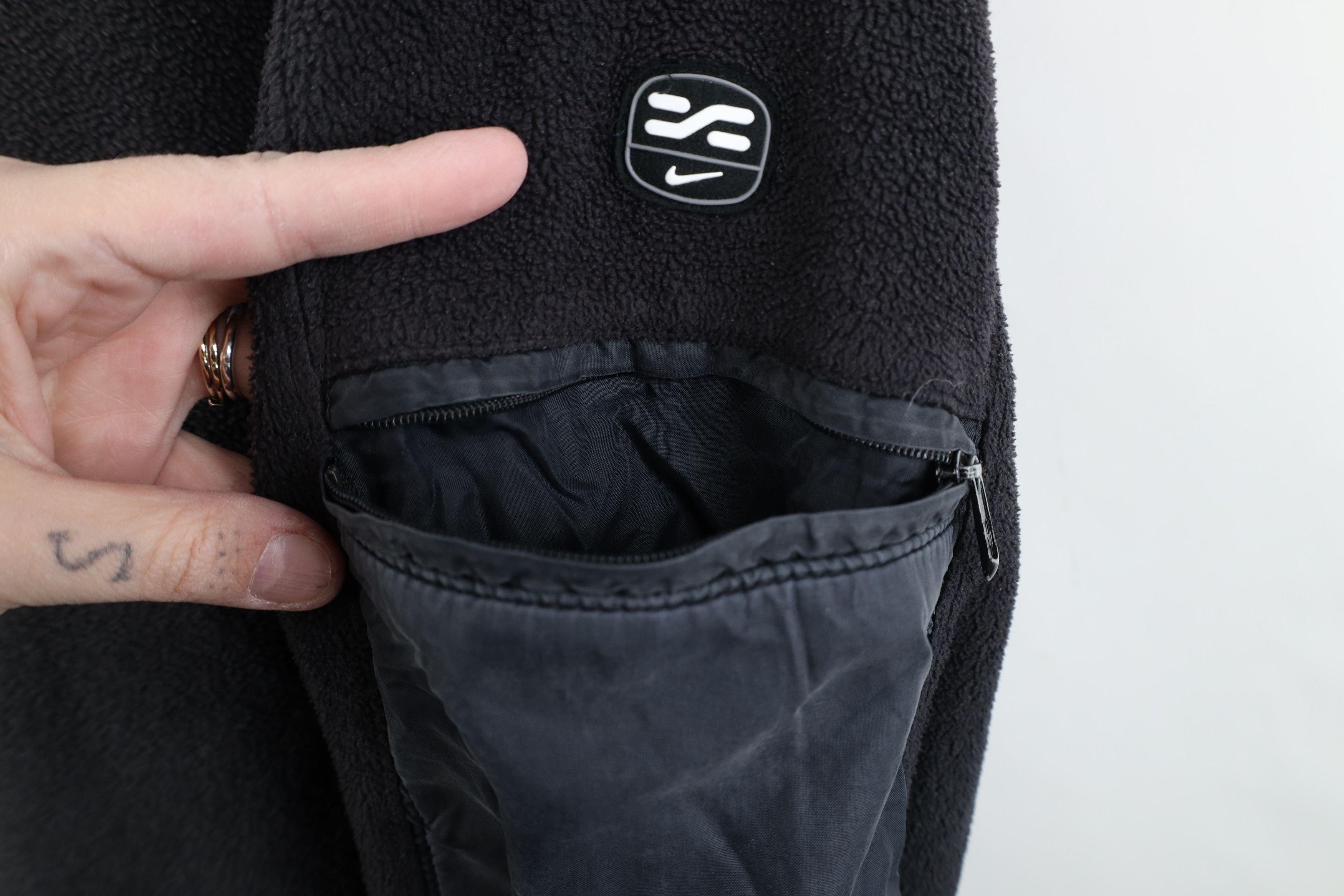 Nike Vintage Nike Mini Swoosh Half Zip Fleece Hooded Jacket Black Size US L / EU 52-54 / 3 - 6 Thumbnail