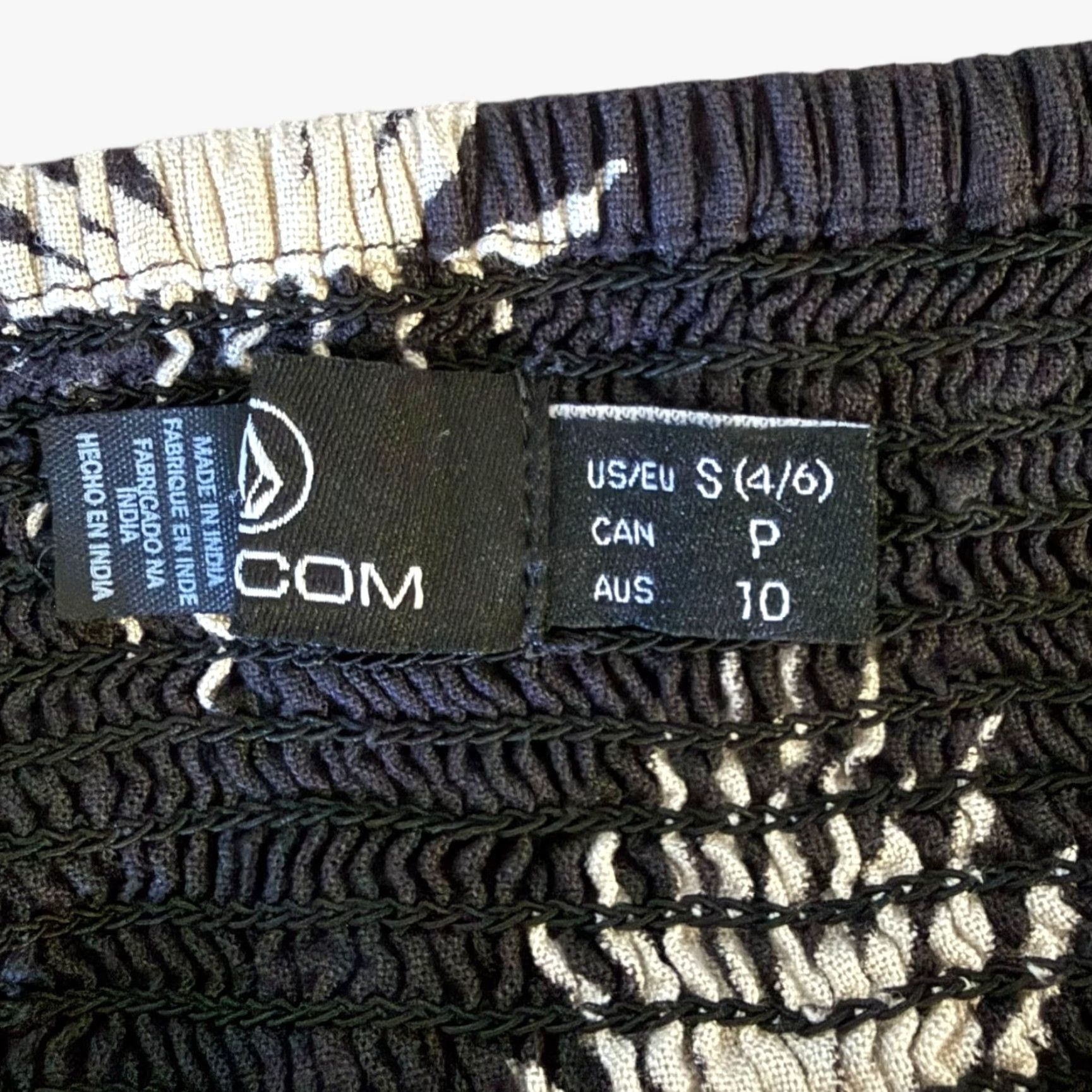 Volcom Volcom Palm Things Mini Cami Dress Black Smocked Sleeveless Women's Size S Size S / US 4 / IT 40 - 7 Thumbnail