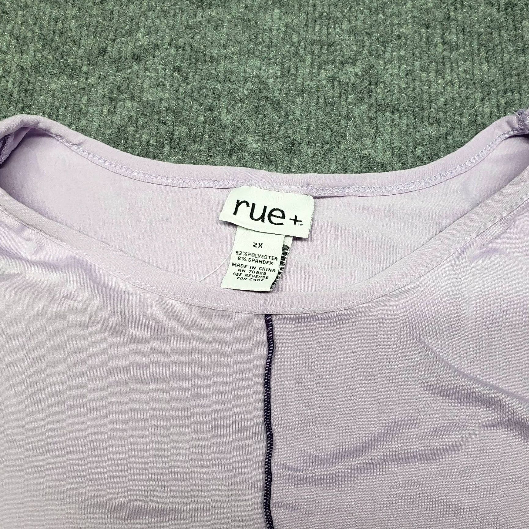 Vintage Rue21 Casual Top Womens 2X Purple Short Sleeve Cap Stretch Thick Stitch New Blouse Knit Polyester Spandex Basic All Seasons Mens? Size XXL / US 16-18 / IT 52-54 - 2 Thumbnail