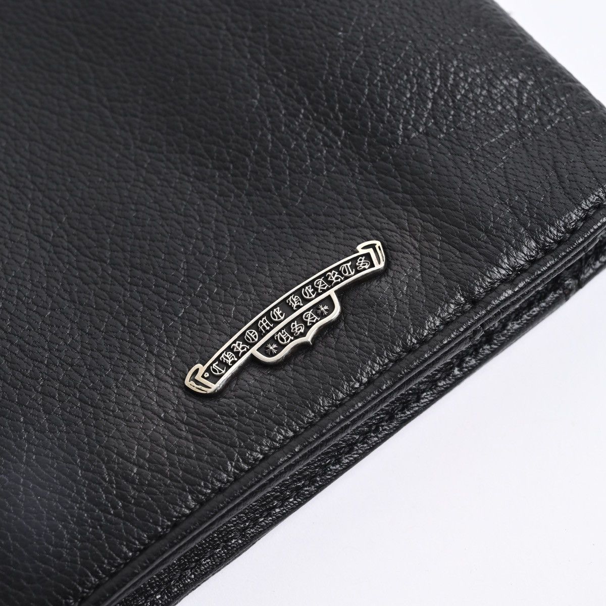 Chrome Hearts CHROME HEARTS SCROLL LABEL TRVL DOX WALLET BLACK Size ONE SIZE - 7 Thumbnail