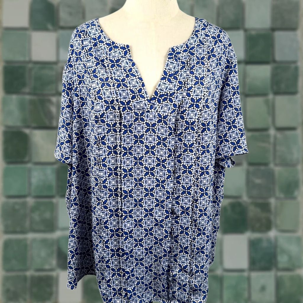 Liz Claiborne Liz Claiborne Womens 3X Blouse Blue Geometric Mosaic Split Neck SS Boho Coastal Artsy EUC Size XXL / US 16-18 / IT 52-54 - 1 Thumbnail