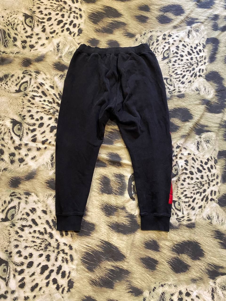 Dsquared2 Vintage Dsquared2 Big Y2K Logo Sweatpants Size S Size US 28 / EU 44 - 18 Thumbnail