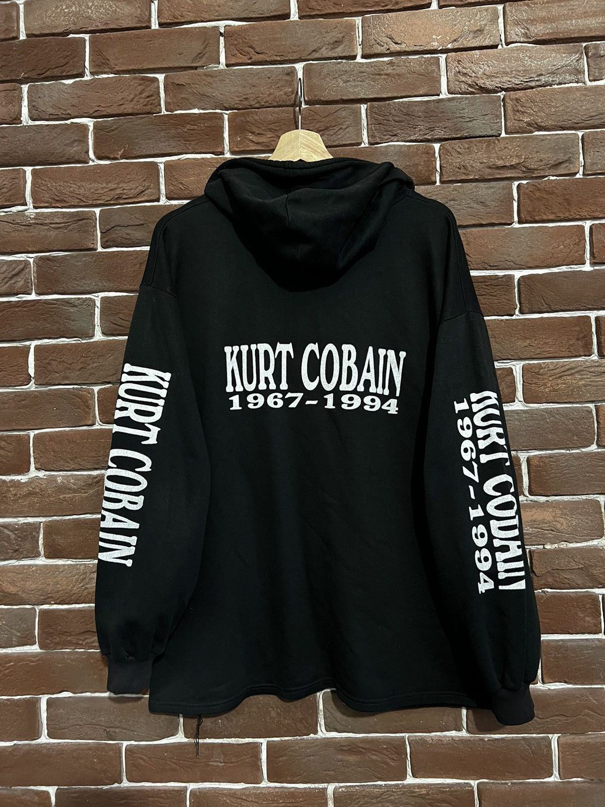 Band Tees Rare Vintage Kurt Cobain Nirvana Hoodie Grunge Band Hype 90s Size US XL / EU 56 / 4 - 2 Thumbnail