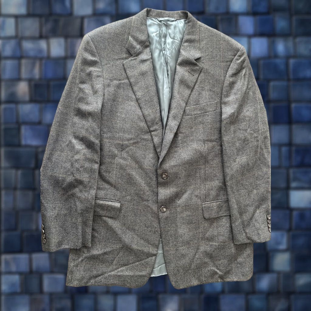 Vintage Hickey Freeman Blazer Sport Coat Mens 44L Plaid Wool Alpaca Gray Notch Long Single-Breasted Two-Button Jacket Size 44R - 1 Thumbnail