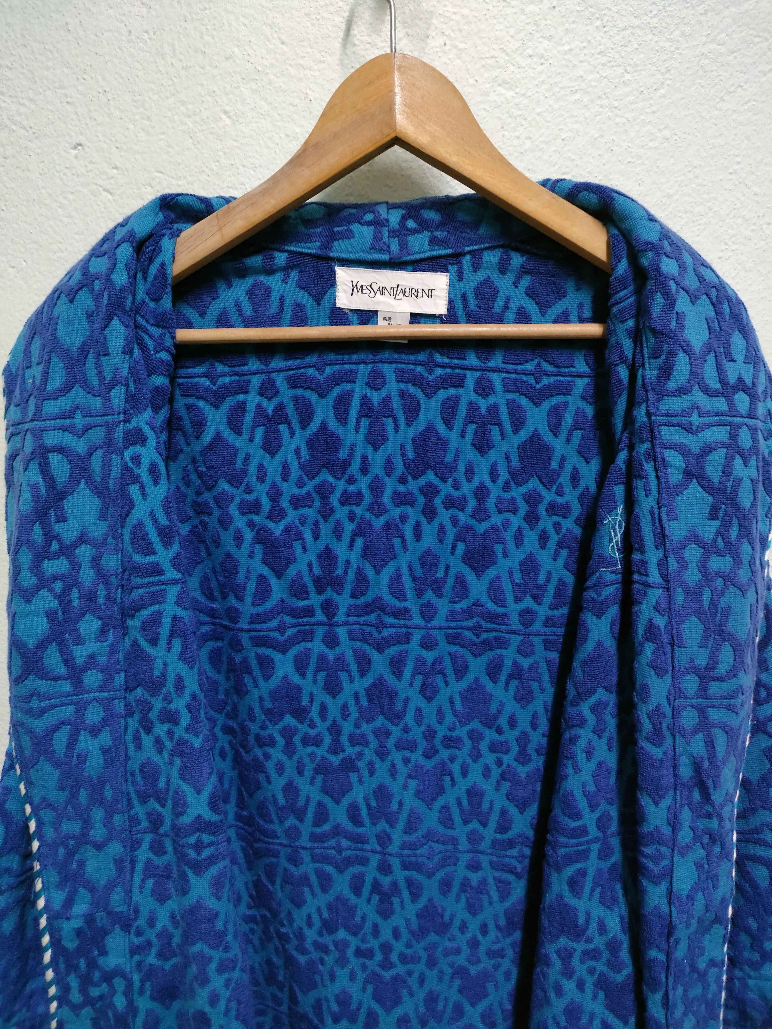 Hedi Slimane × Yves Saint Laurent Yves Saint Laurent Monogram Embroidered Bathrobe Size US M / EU 48-50 / 2 - 4 Thumbnail