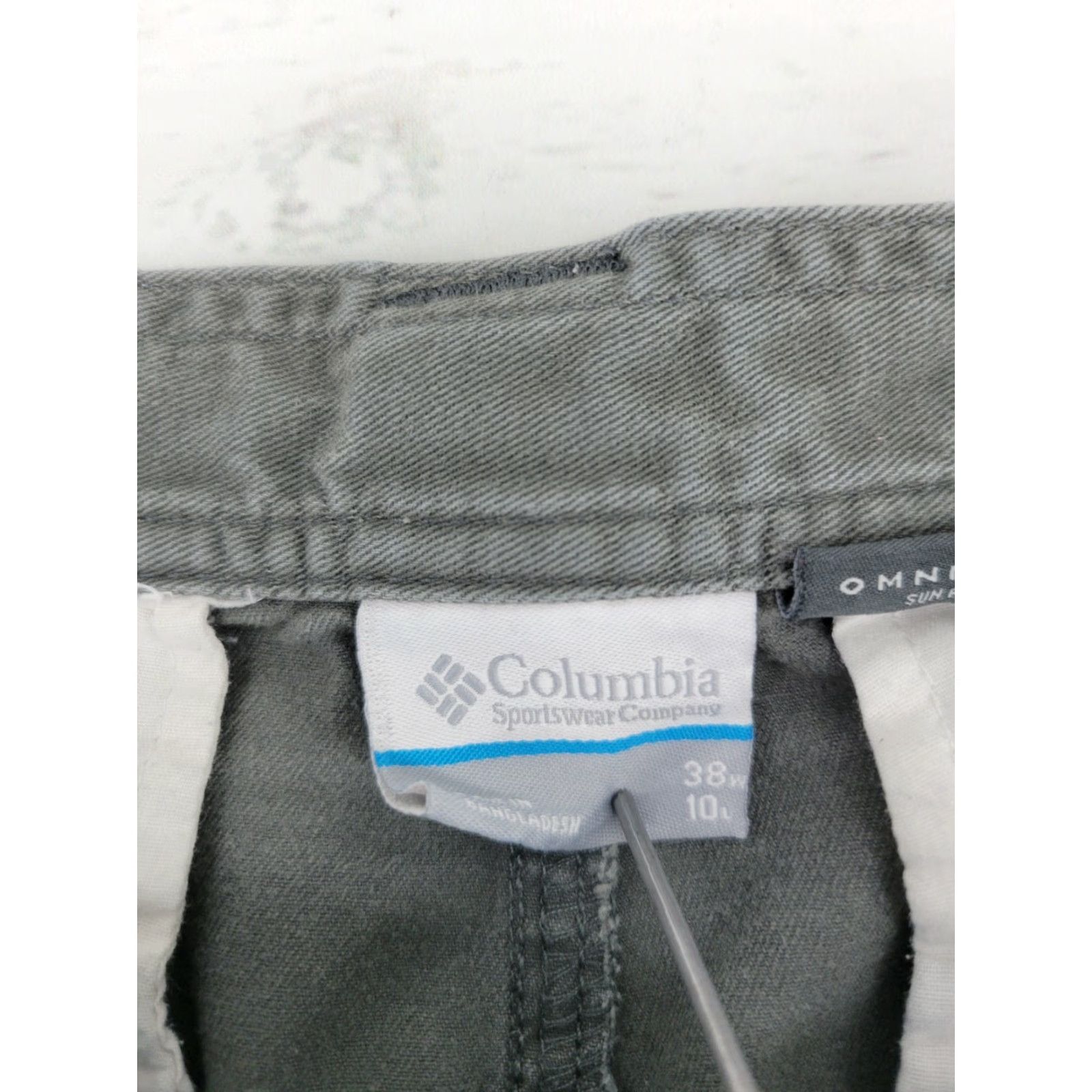 Vintage Columbia Mens Cargo Shorts Gray 38W/10In 100% Cotton Pockets Casual Pain Distressed Faded Distressed Style Cargo Mens Shorts Size US 38 / EU 54 - 3 Thumbnail