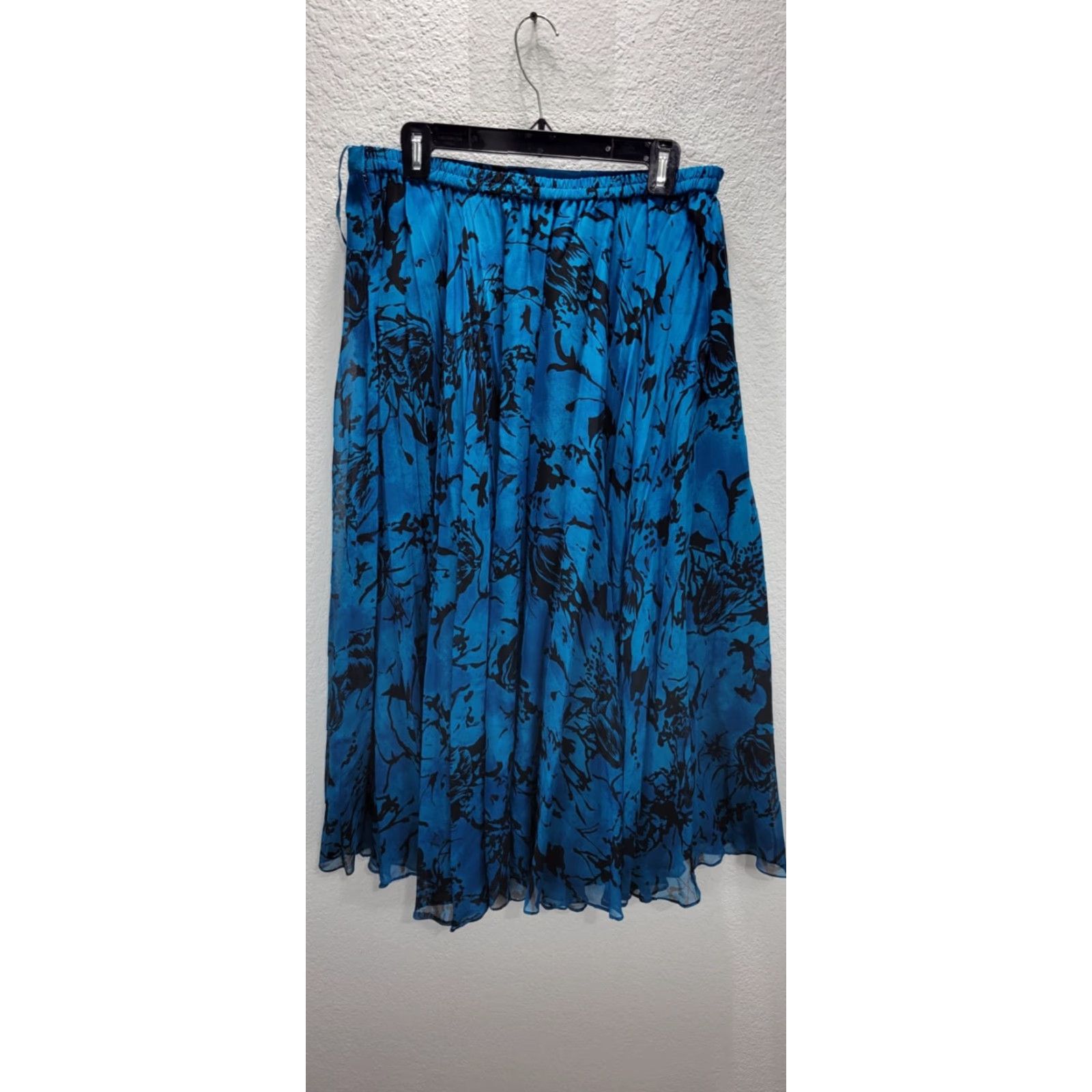 Vintage Teri Jon Womens Silk Maxi Skirt Blue Print 34-38" Lined Side Zipper" Size 24" / US 00 / IT 34 - 3 Thumbnail
