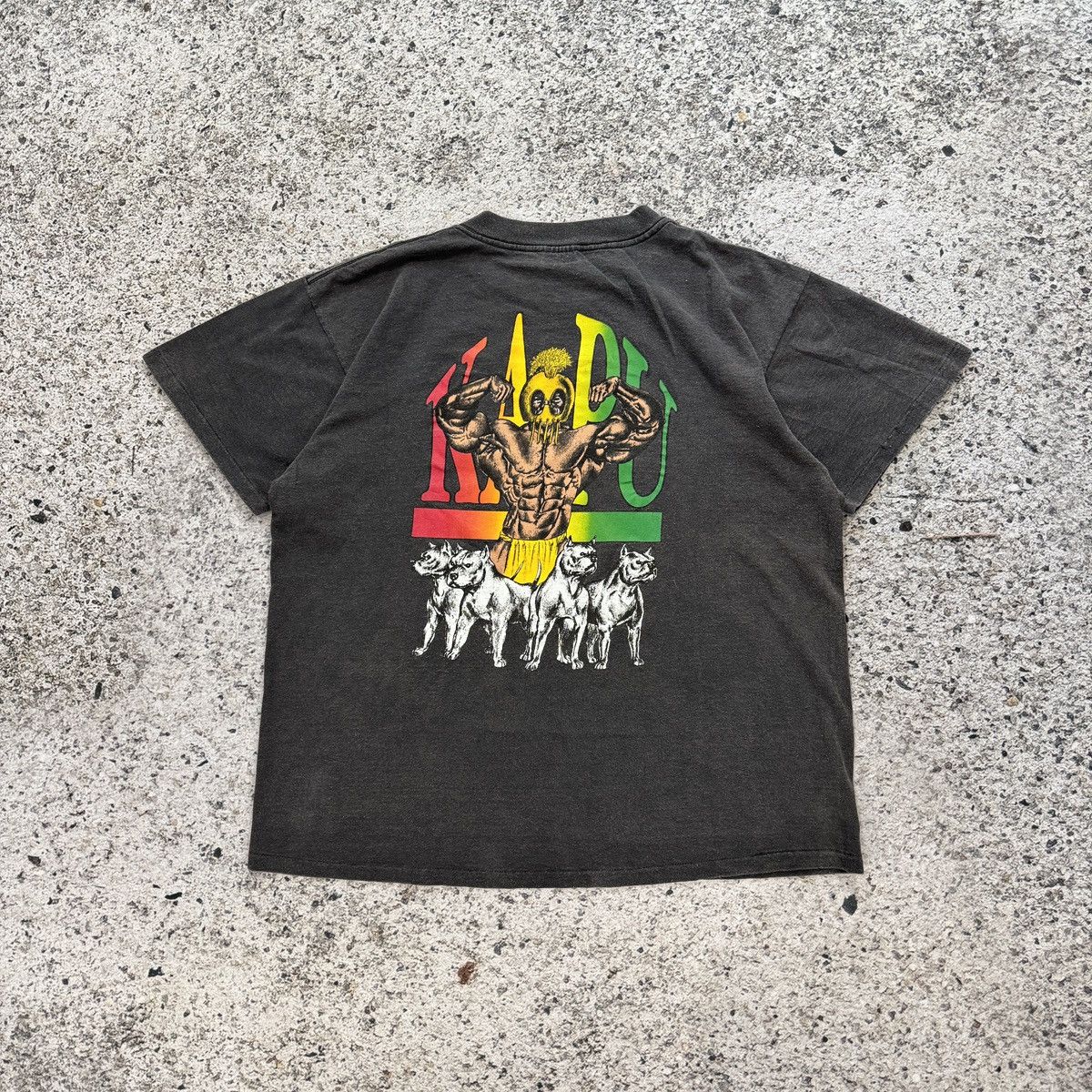 Vintage 90s Hawaiian Legends Kapu Sun Faded Tee ERD Grunge Size US XL / EU 56 / 4 - 1 Thumbnail