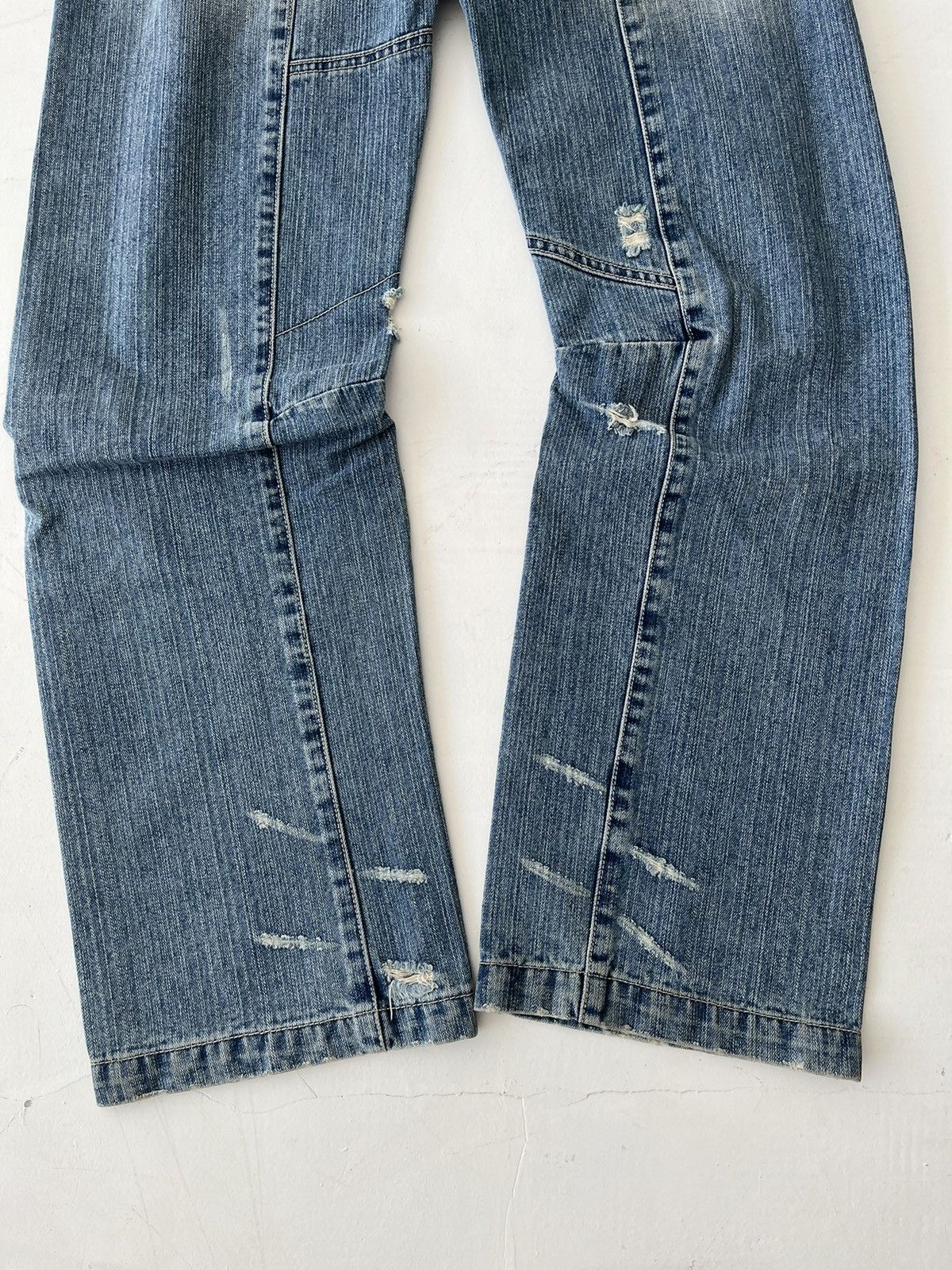 20471120 Vintage distressed Japanese jeans from 00s Y2K stonewashed Size US 32 / EU 48 - 5 Thumbnail