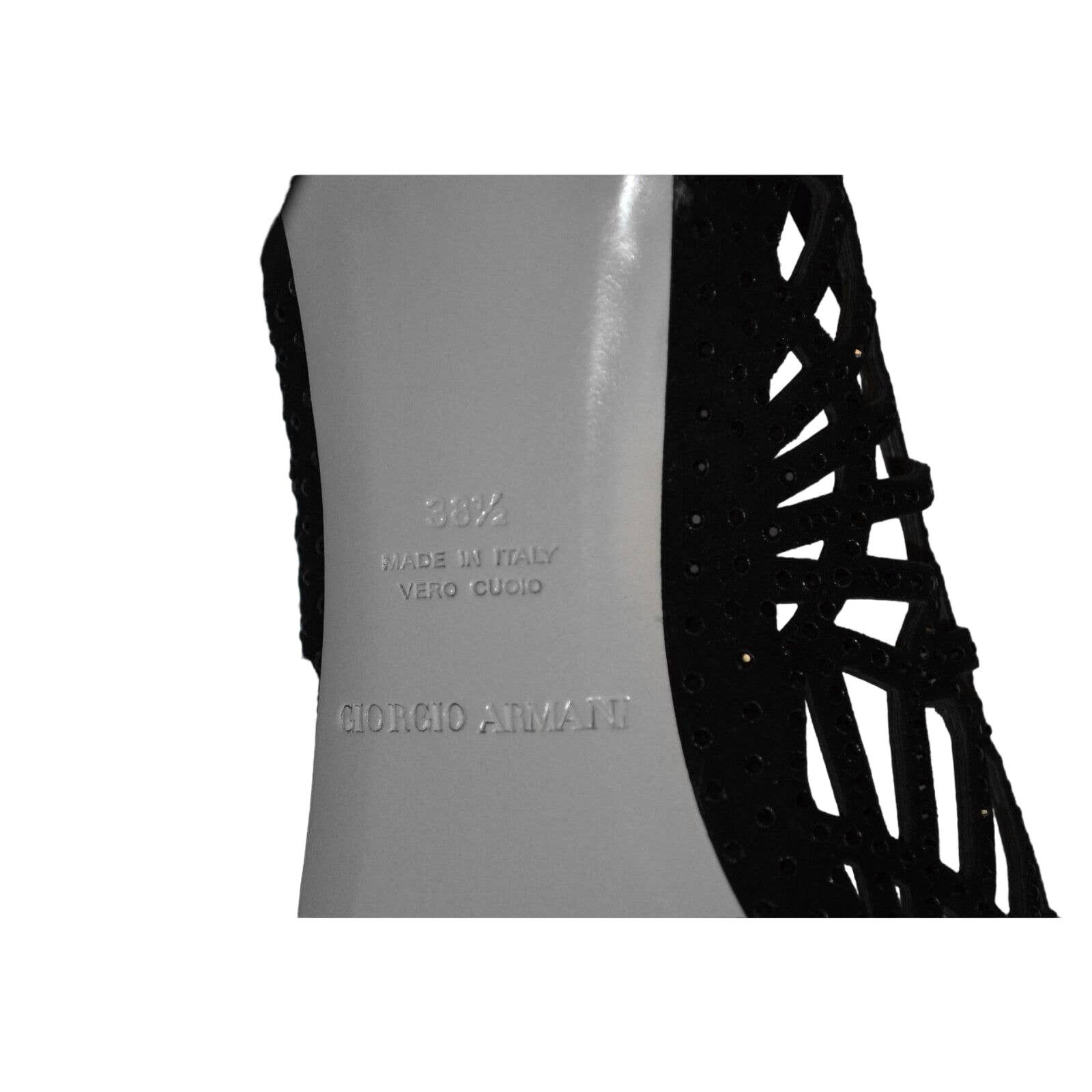 Giorgio Armani I0 NEW GIORGIO ARMANI Scalloped Suede Heels Shoes 38.5 $1075 Size US 8.5 / IT 38.5 - 7 Thumbnail