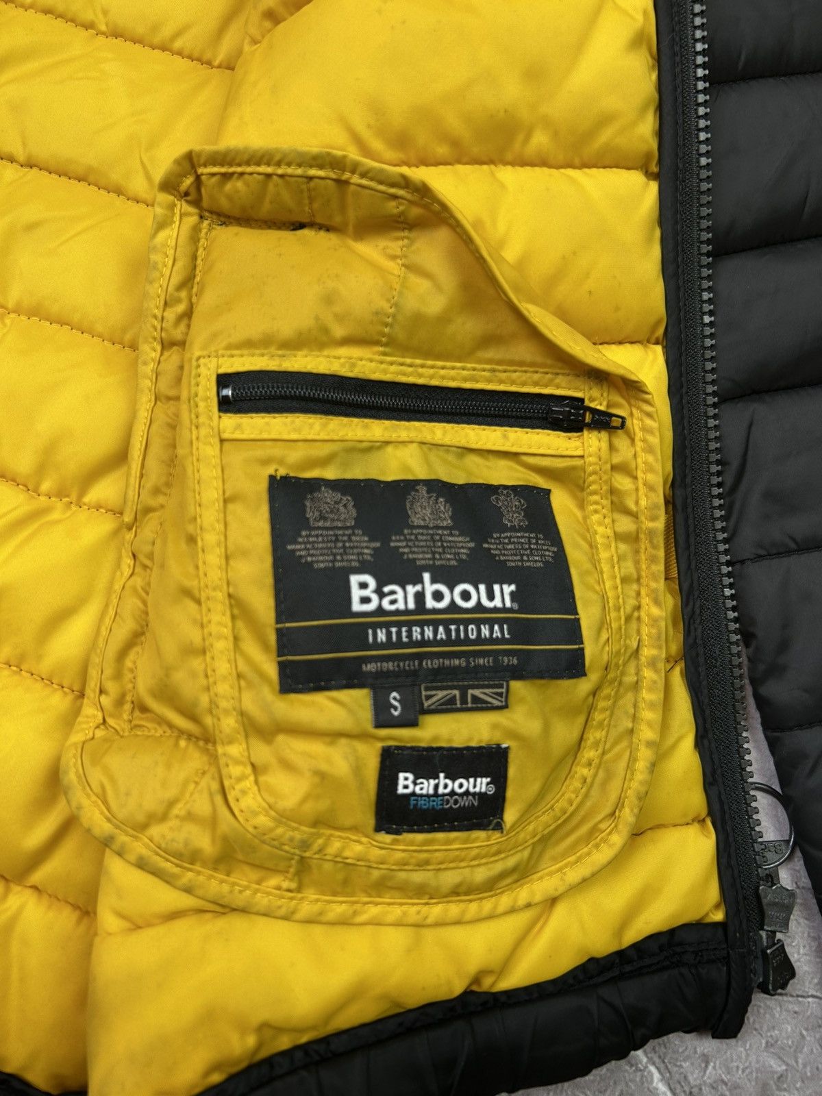 Barbour × Vintage Vintage down jacket Barbour International y 2k rare fibre Size US S / EU 44-46 / 1 - 9 Thumbnail