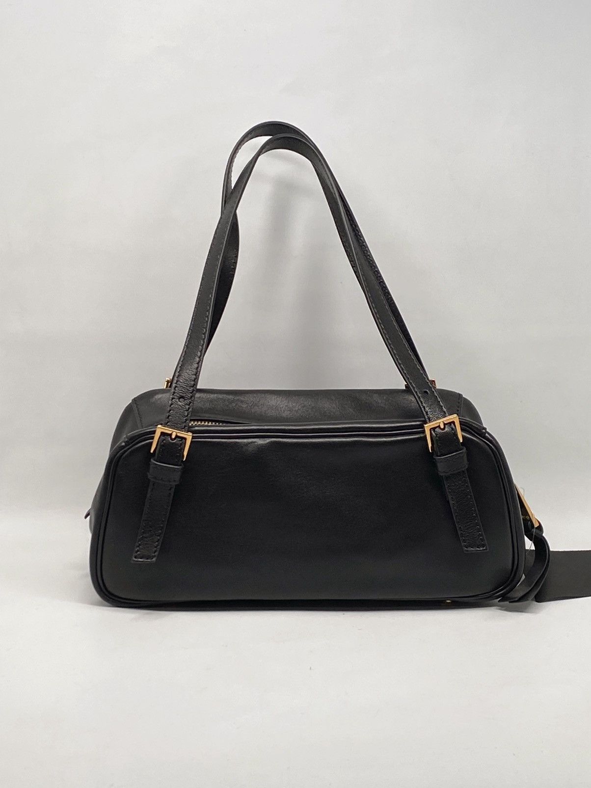 Versace Versace Versace Tag Zip Leather Shoulder Bag Size ONE SIZE - 7 Thumbnail