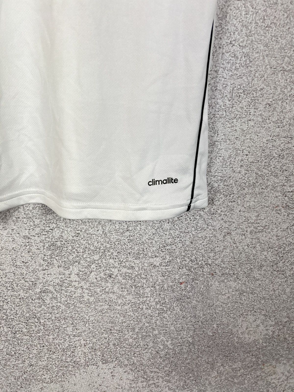 Adidas Rare! Real Madrid Modric #19 Adidas Soccer Jersey Football Size US S / EU 44-46 / 1 - 8 Thumbnail