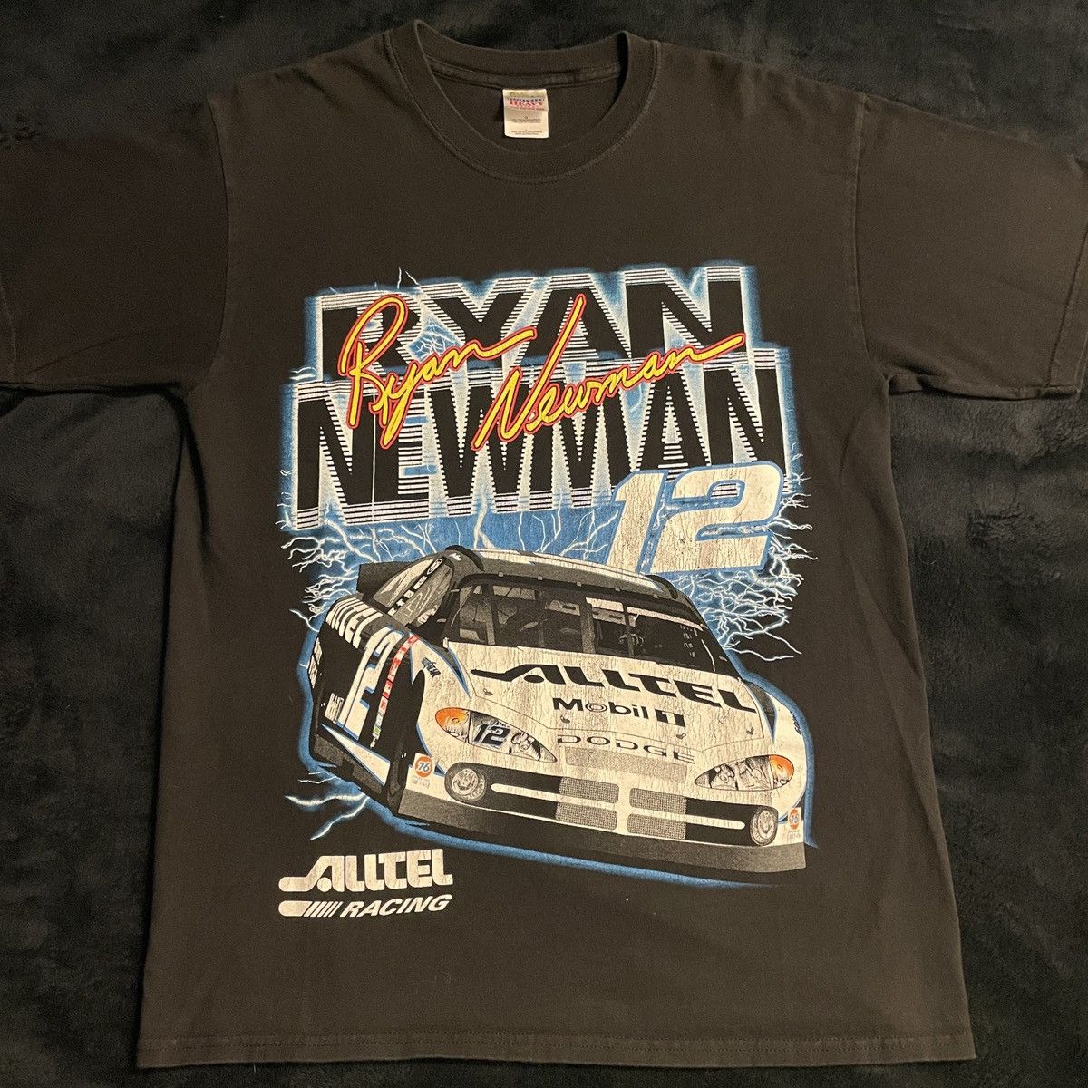 Gildan Ryan Newman #12 Alltel Vintage NASCAR T Shirt Size US L / EU 52-54 / 3 - 1 Thumbnail