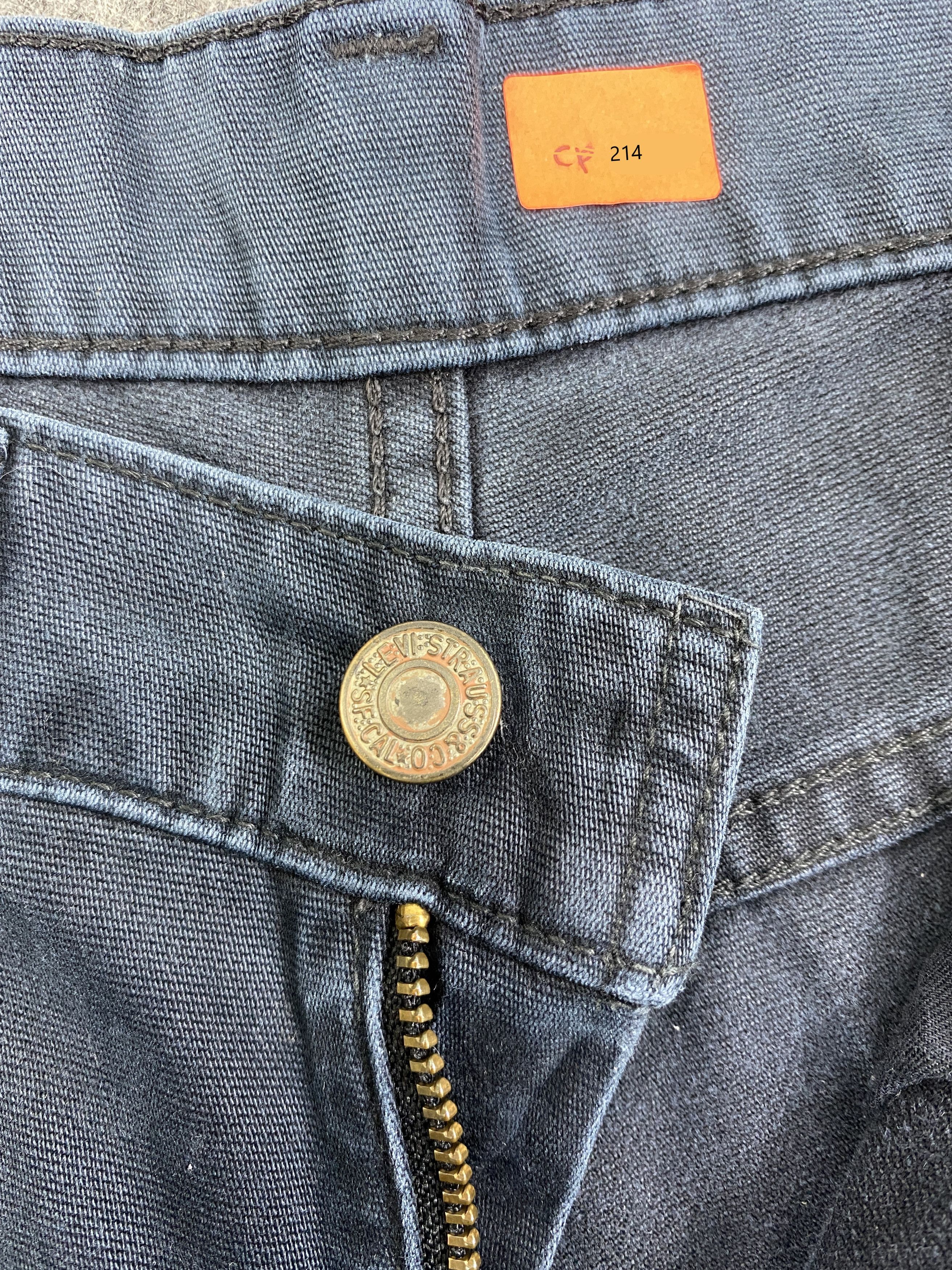 If Six Was Nine Vintage Faded Black Levis 517 Flare Denim Pants -CP214 Size US 31 - 6 Thumbnail