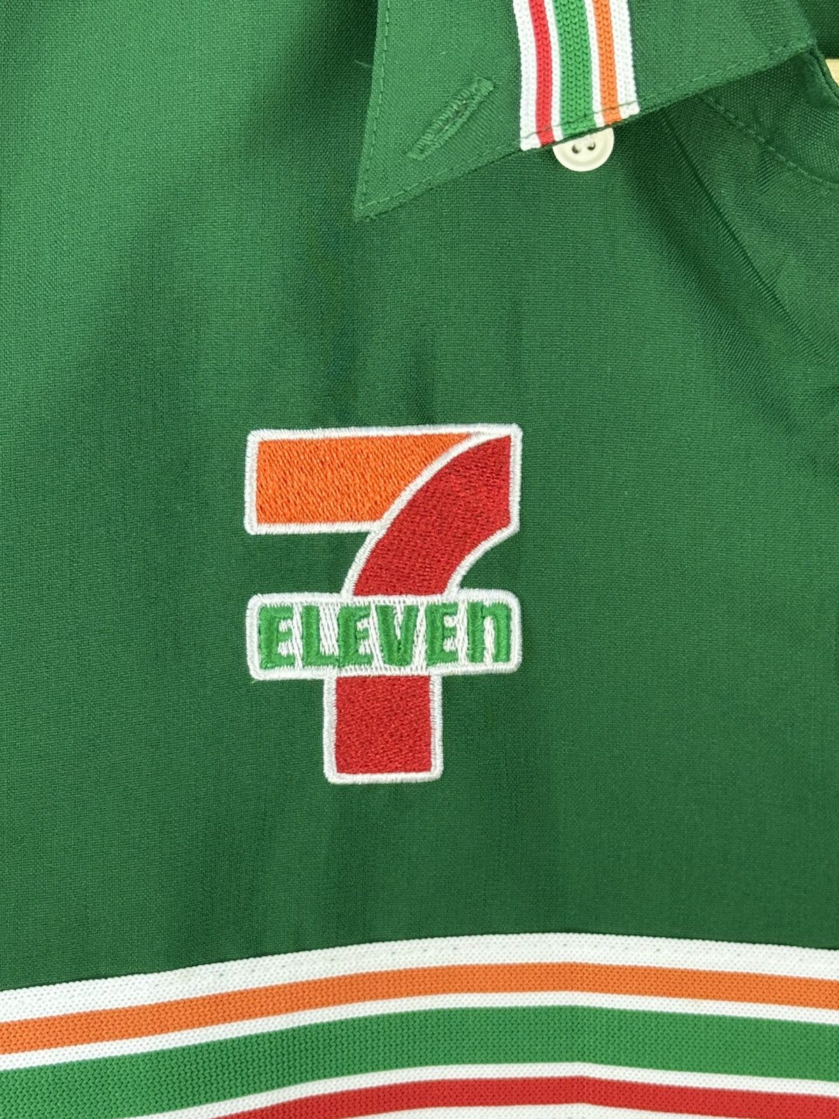 Japanese Brand Vintage 7 Eleven Uniform Worker Jacket Size US L / EU 52-54 / 3 - 8 Thumbnail