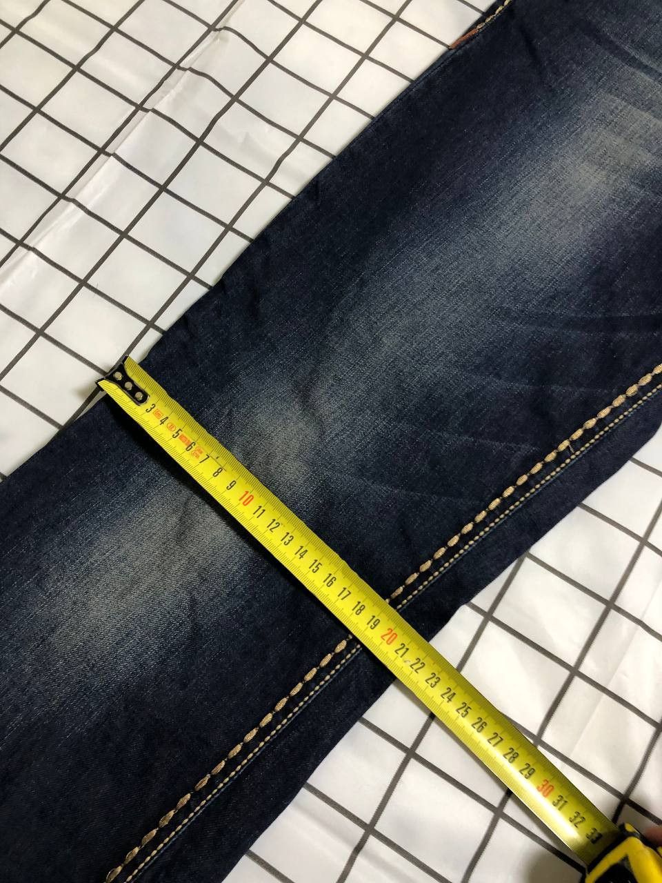 True Religion True Religion Billy Big Straight Jeans Swarovski Crystal Size US 32 / EU 48 - 4 Thumbnail