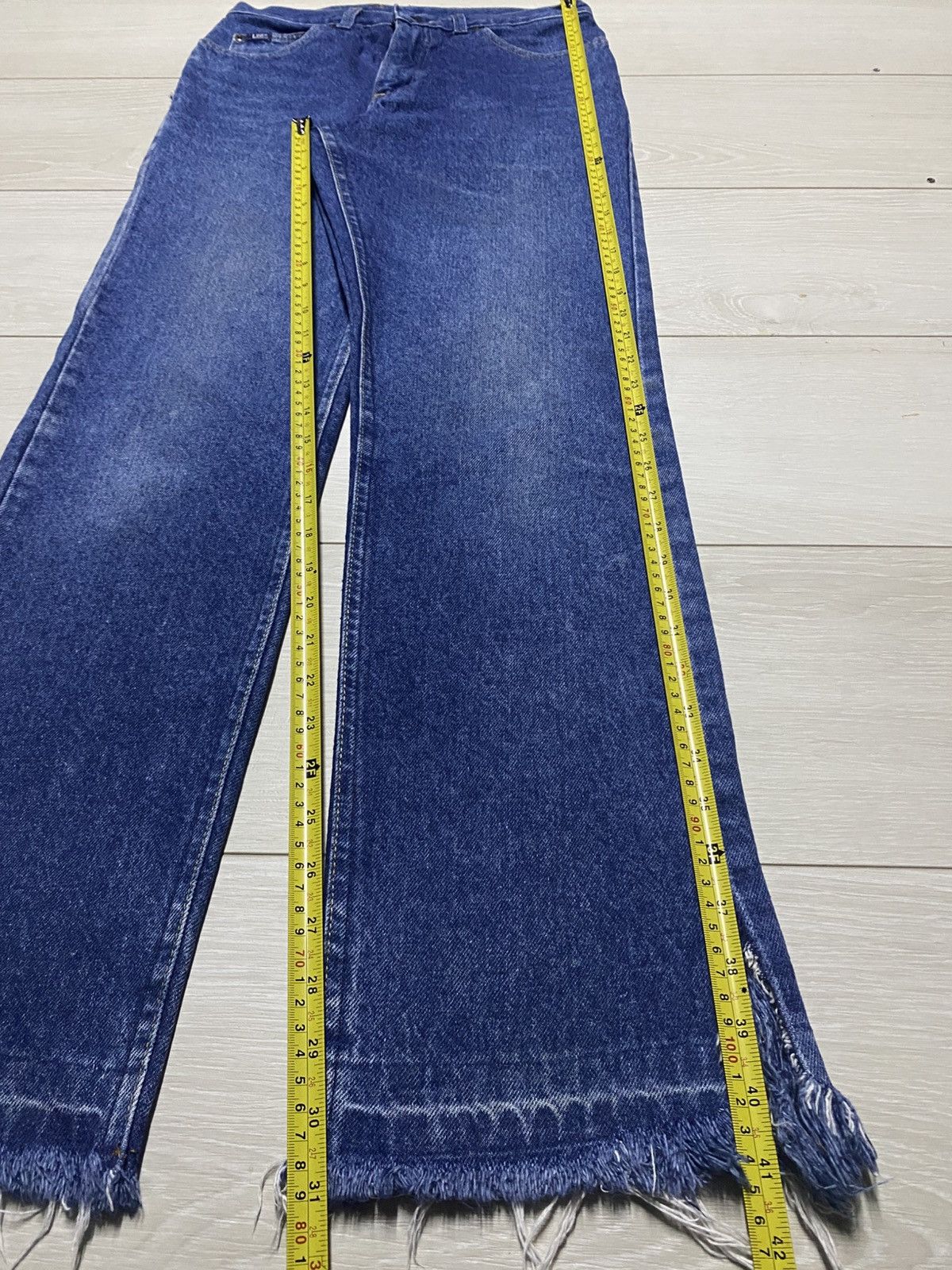 Lee Vintage lee 1889 Blue Wash Frayer Loose Jeans Size US 28 / EU 44 - 14 Thumbnail