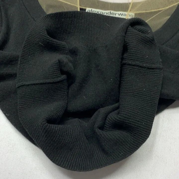 Alexander Wang Alexander Wang Black Sheer Neckline Crop Sweater - Size S / US 4 / IT 40 - 7 Thumbnail