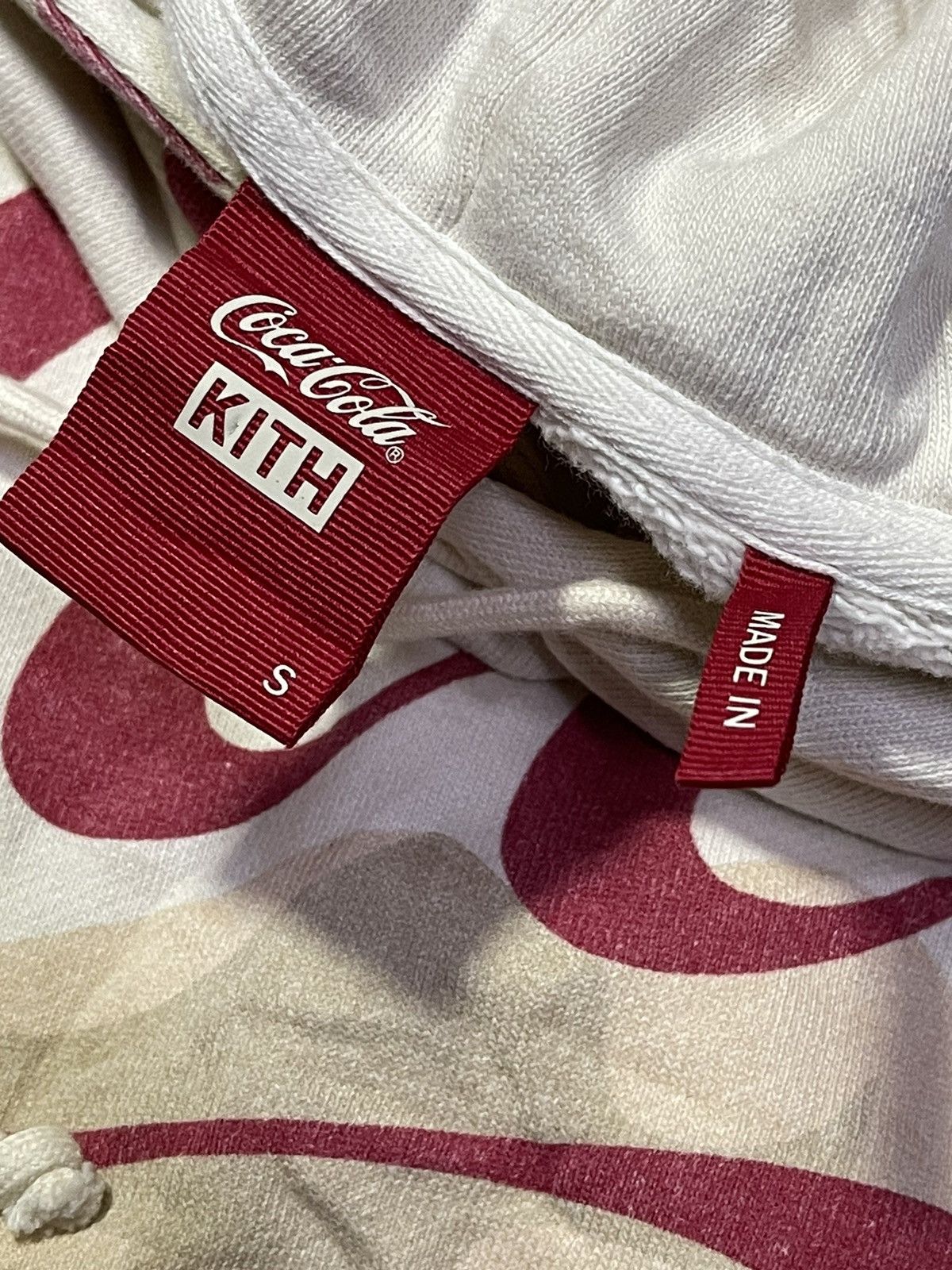 Coca Cola × Kith Kith x Coca-Cola Mountains Hoodie Size US S / EU 44-46 / 1 - 5 Thumbnail