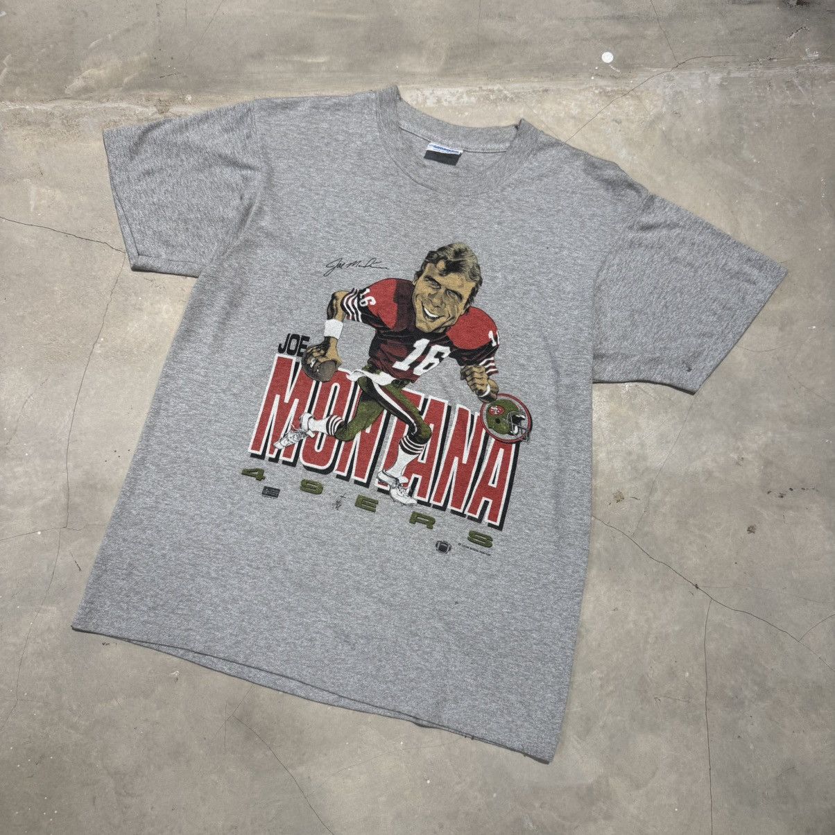 Other Vintage Joe Montana San Francisco 49ers Salem Single Stitch Size US M / EU 48-50 / 2 - 1 Thumbnail