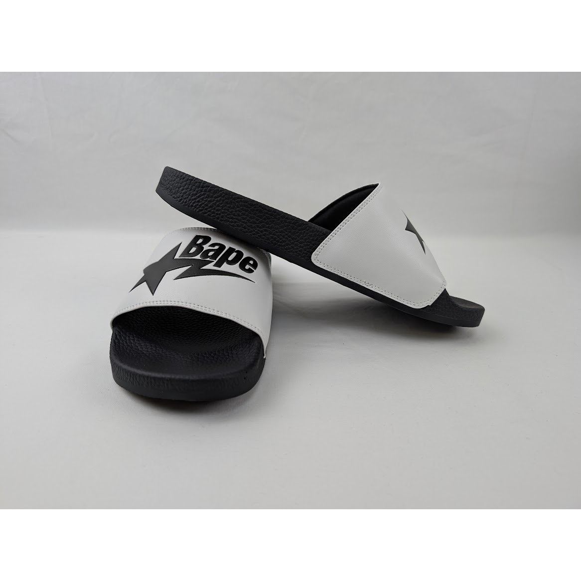 Bape o1rshd1 Q:2 / Bape Logo Slider Slipper Slide in Black/White Size US 9 / EU 42 - 12 Thumbnail