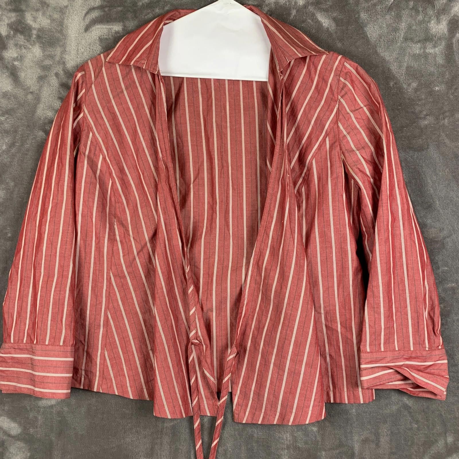 Designer Ann Taylor Loft Blouse Vertical Stripe with Tie Sz. 2 (377) Size XS / US 0-2 / IT 36-38 - 3 Thumbnail