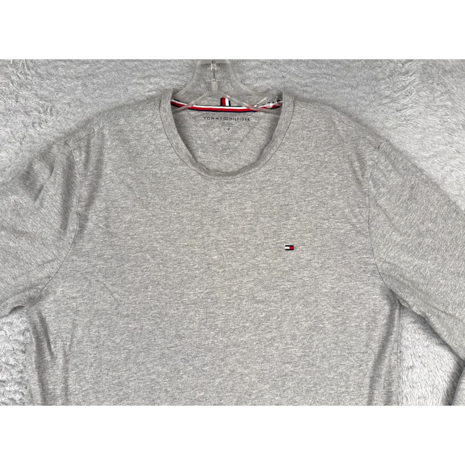 Tommy Hilfiger Tommy Hilfiger Jeans Shirt Adult Large Gray Long Sleeve Crew Neck 100% Cotton Logo Mens Size US L / EU 52-54 / 3 - 4 Thumbnail