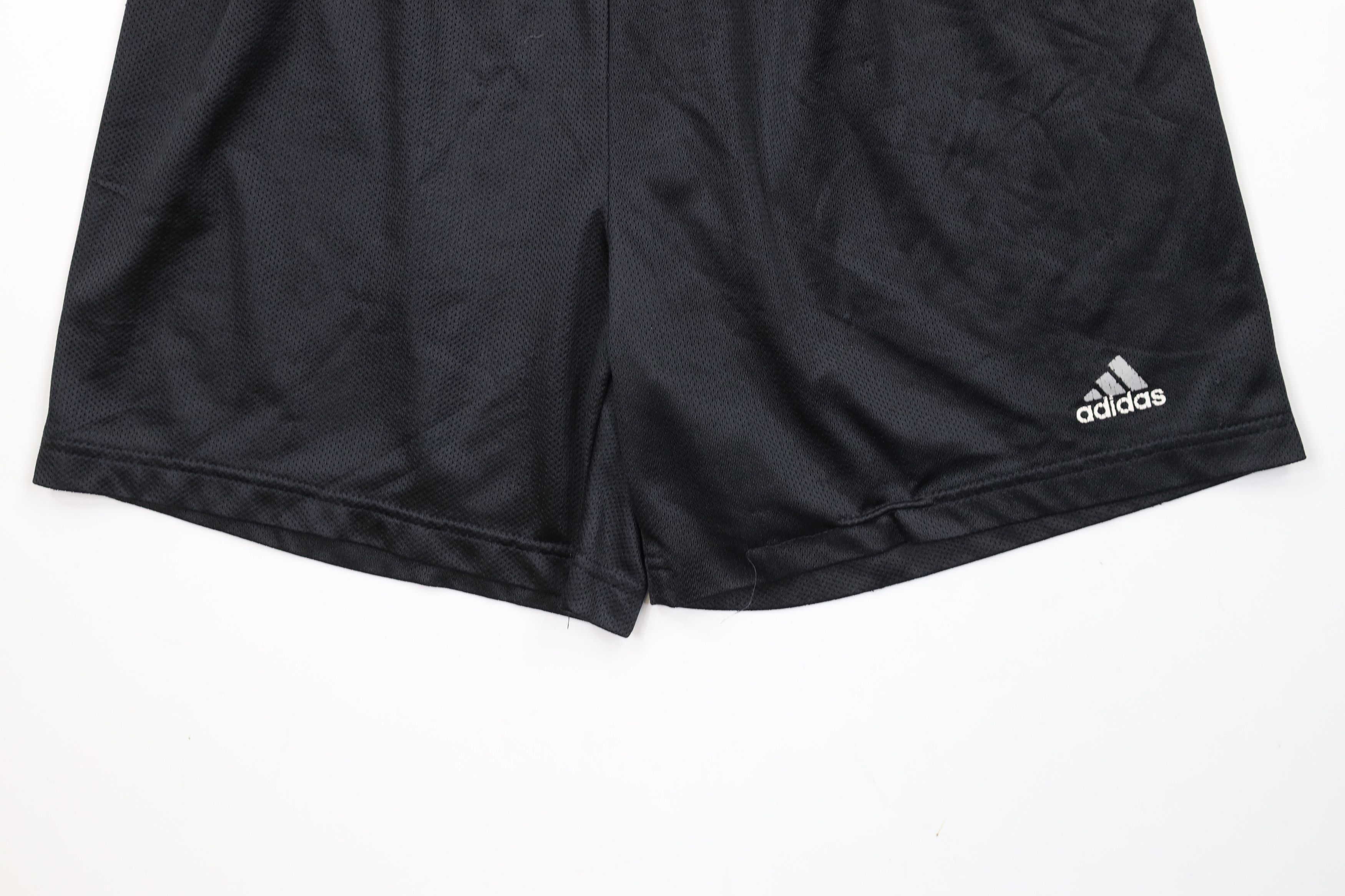 Adidas × Vintage Vintage 90s Adidas Above Knee Mesh Soccer Shorts Black USA Size US 32 / EU 48 - 4 Thumbnail