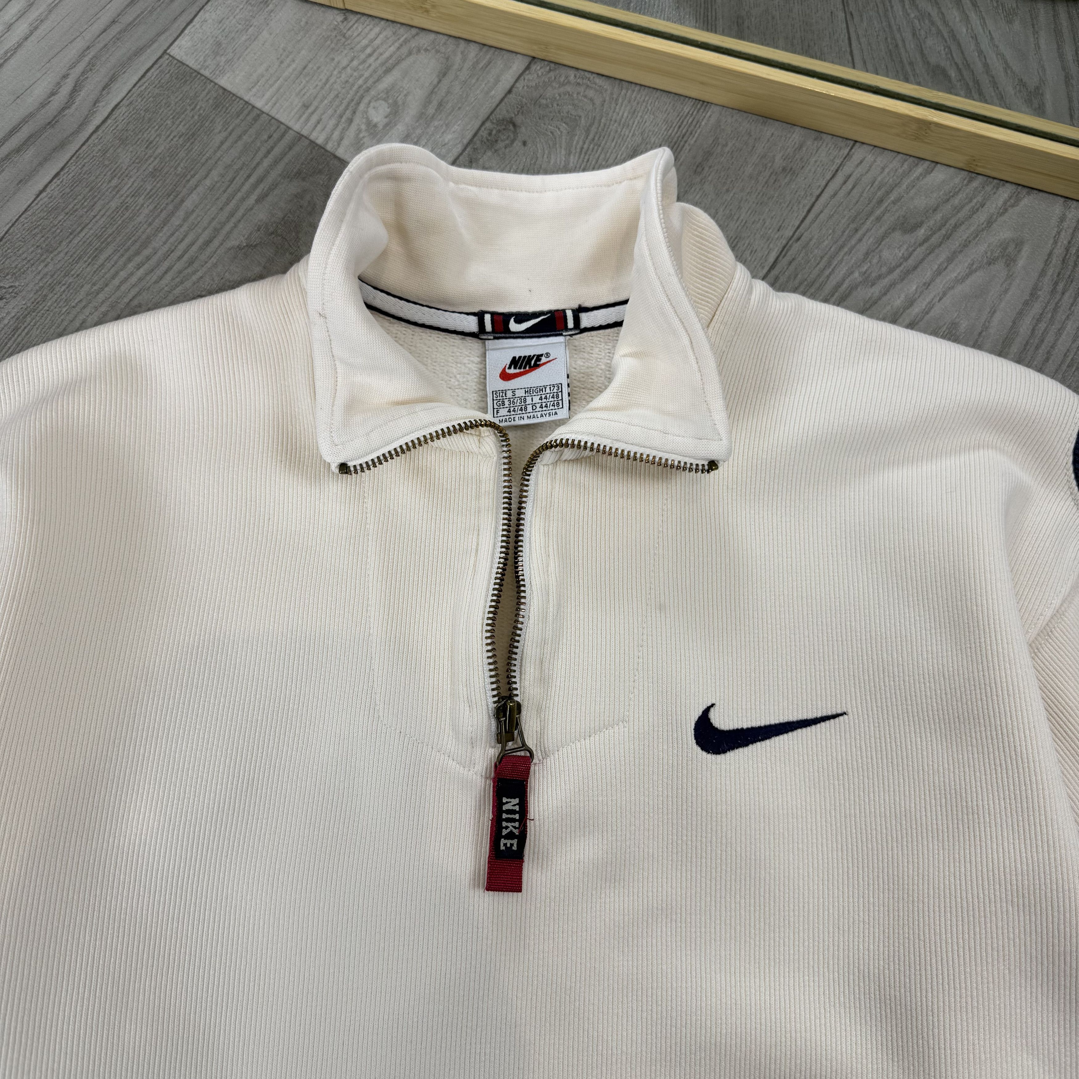 Nike Vintage Nike 90s Embroidered Beige 1/4 Zip Sweatshirt Size US S / EU 44-46 / 1 - 8 Thumbnail