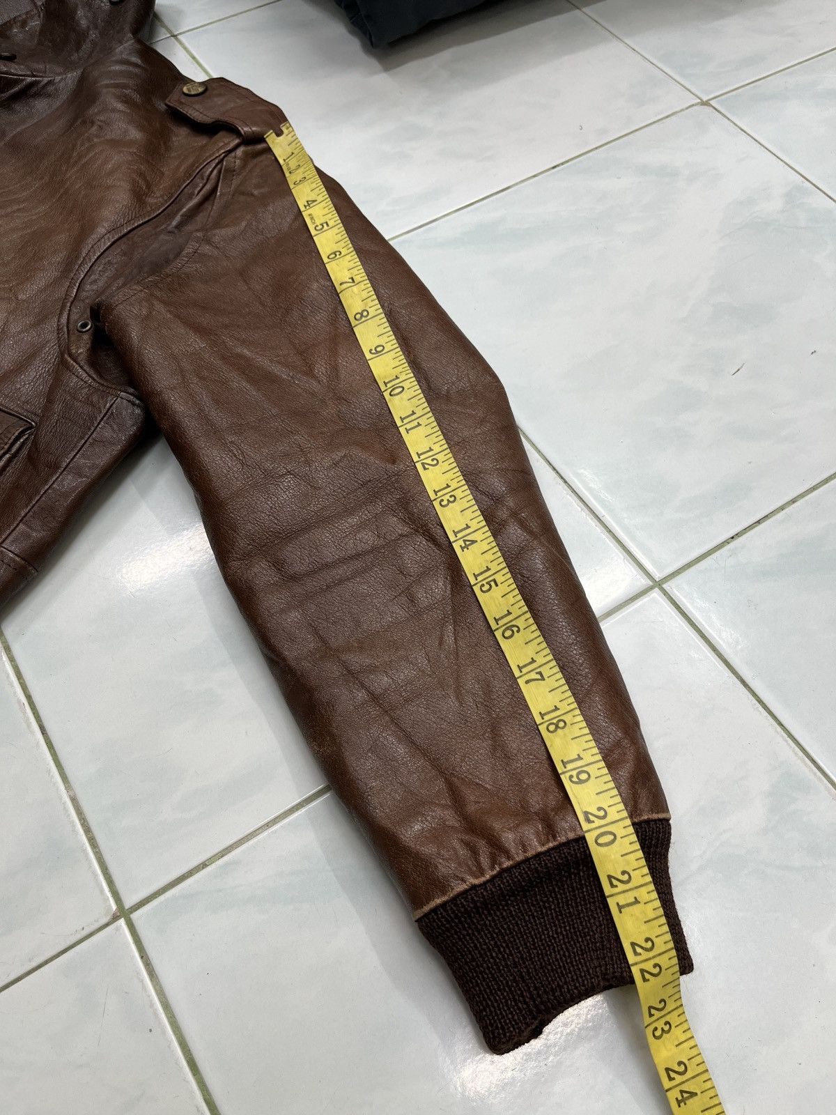 Genuine Leather 🔥🔥🔥ARCHIVE THE 24 HOURS OF LEMANS LEATHER JACKET Size US S / EU 44-46 / 1 - 23 Thumbnail