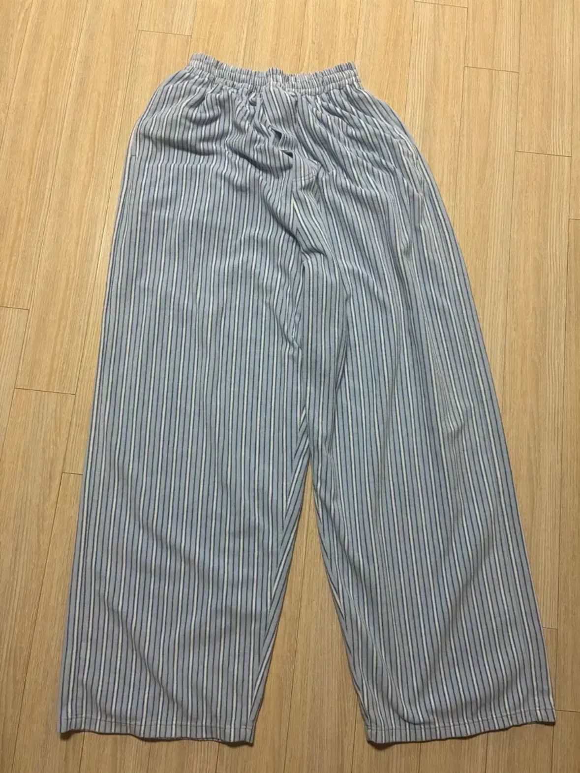 Balenciaga Balenciaga Large Pajama Pants Size US 29 - 2 Thumbnail
