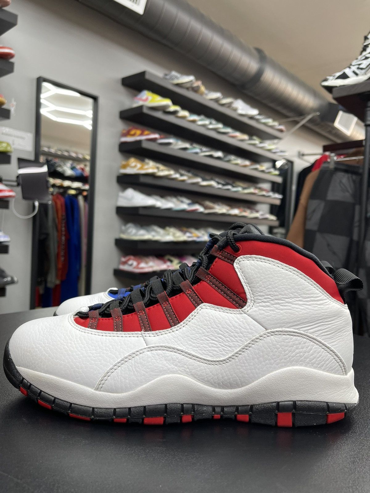 Jordan Brand Size 11 - Jordan 10 Retro Russell Westbrook Class Of 2006 Size US 11 / EU 44 - 1 Thumbnail